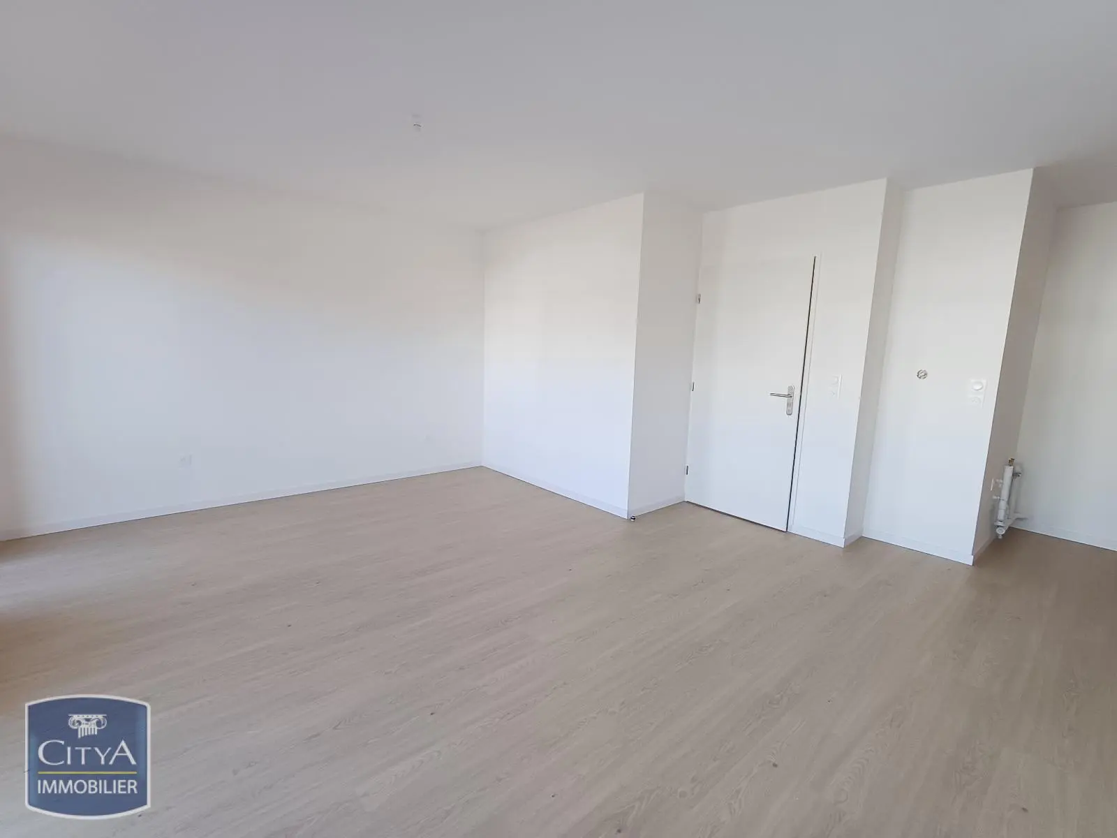 Photo 2 Appartement 1 pièce 40.23m²
