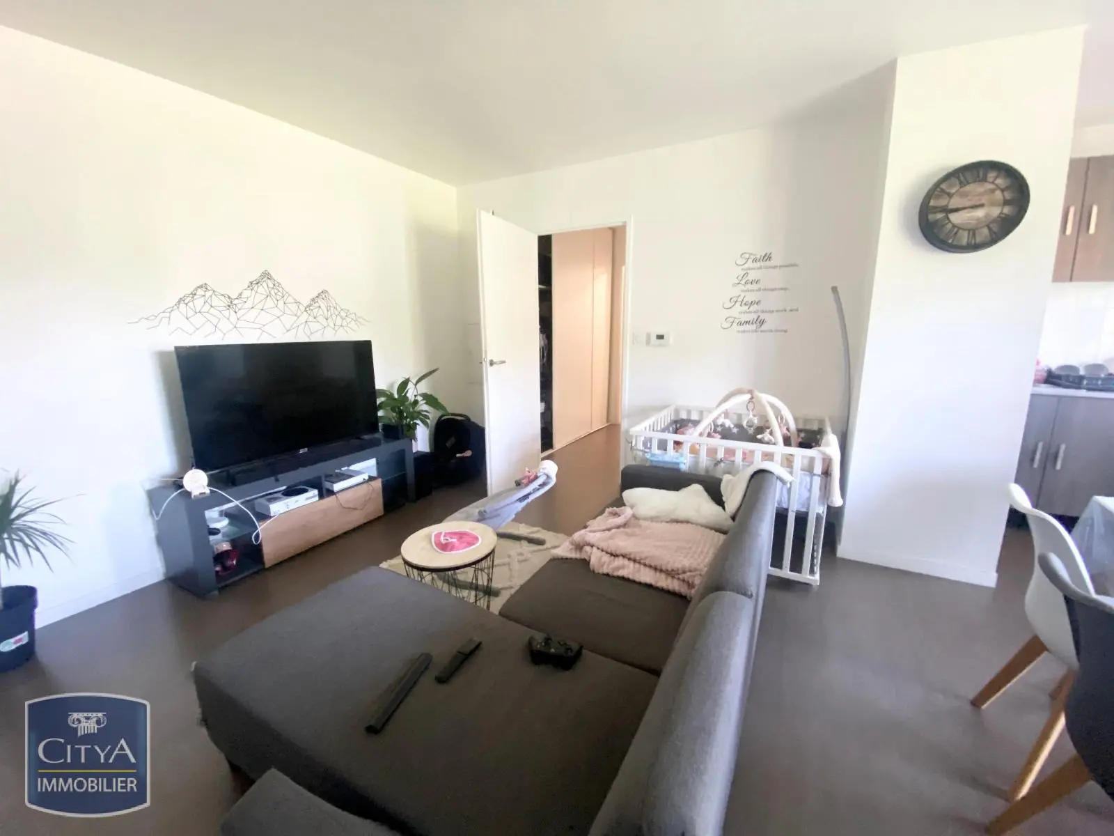 Photo 2 Appartement 2 pièces 45.41m²
