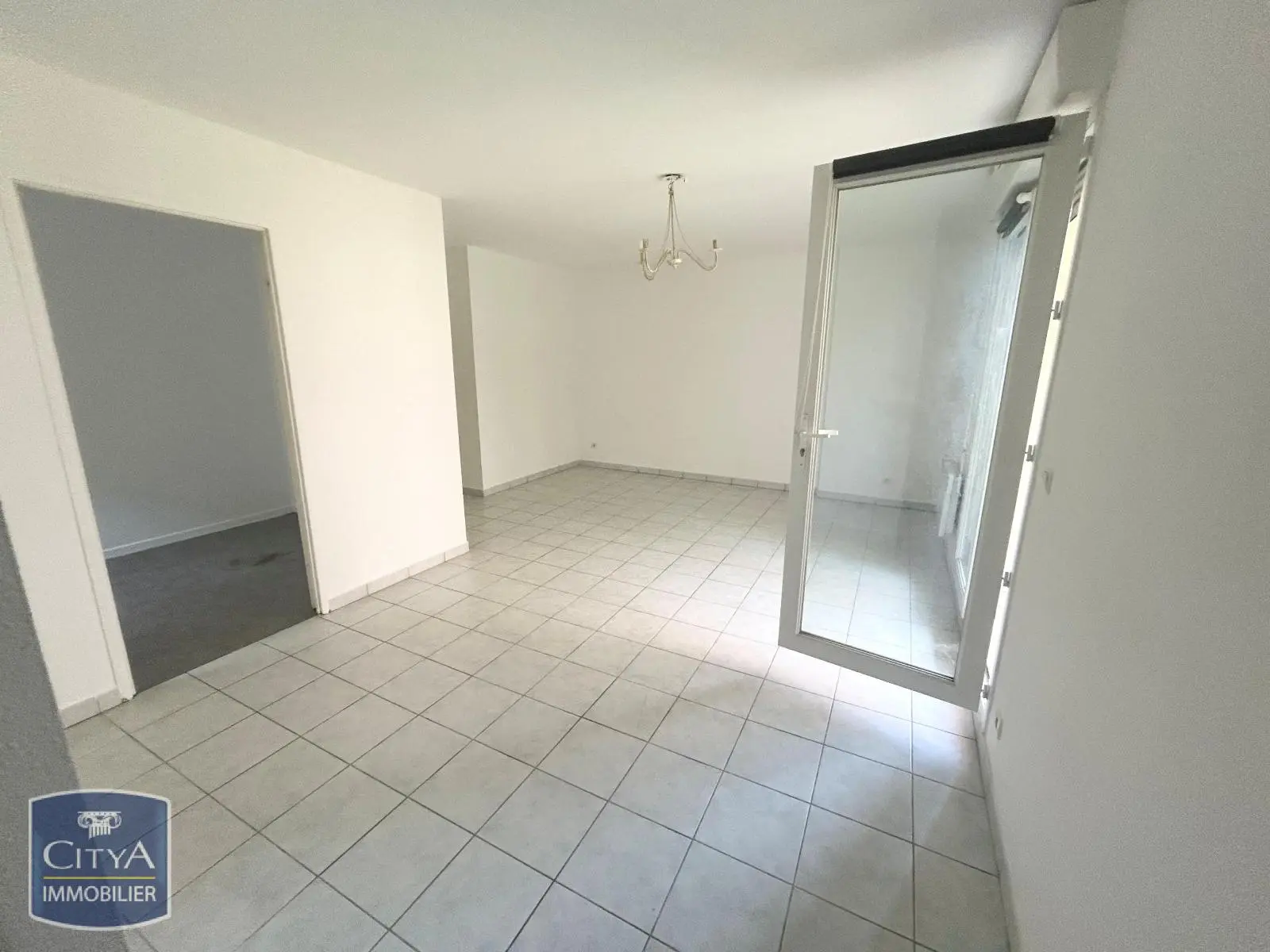 Photo 2 Appartement 2 pièces 55.45m²