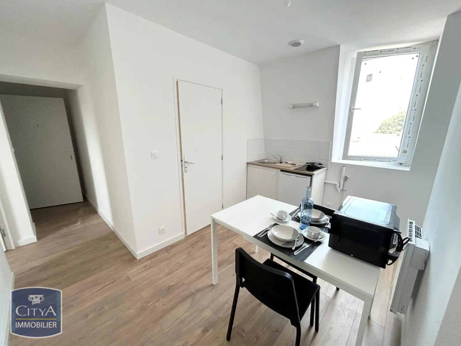 Photo 1 Appartement 2 pièces 20.1m²