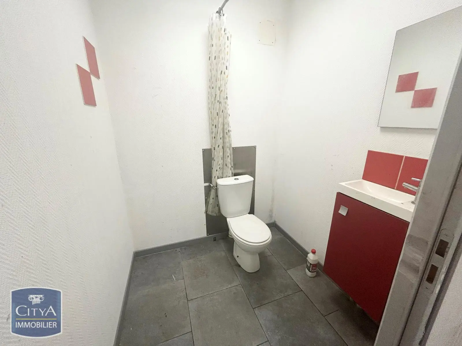 Photo 4 pour Local Commercial 35.26m² Photo 4 Local Commercial 35.26m²