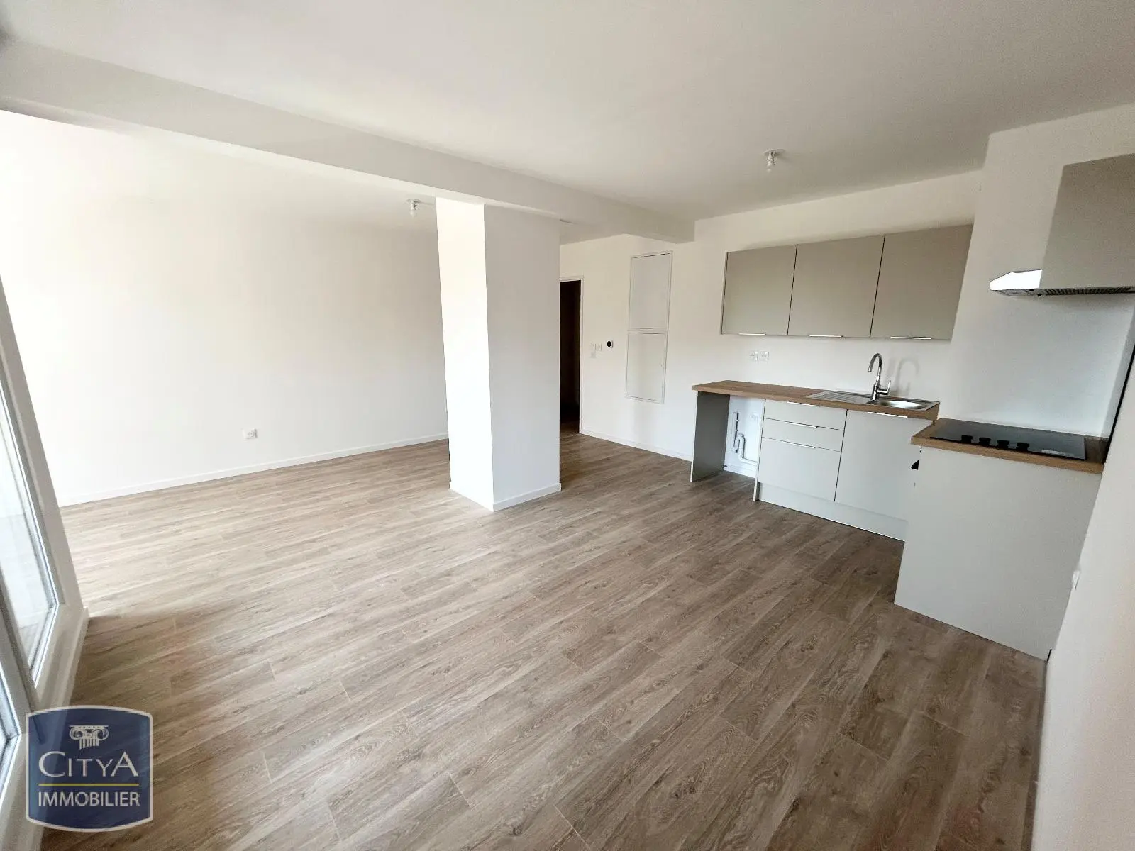 Photo 1 Appartement 2 pièces 54.89m²