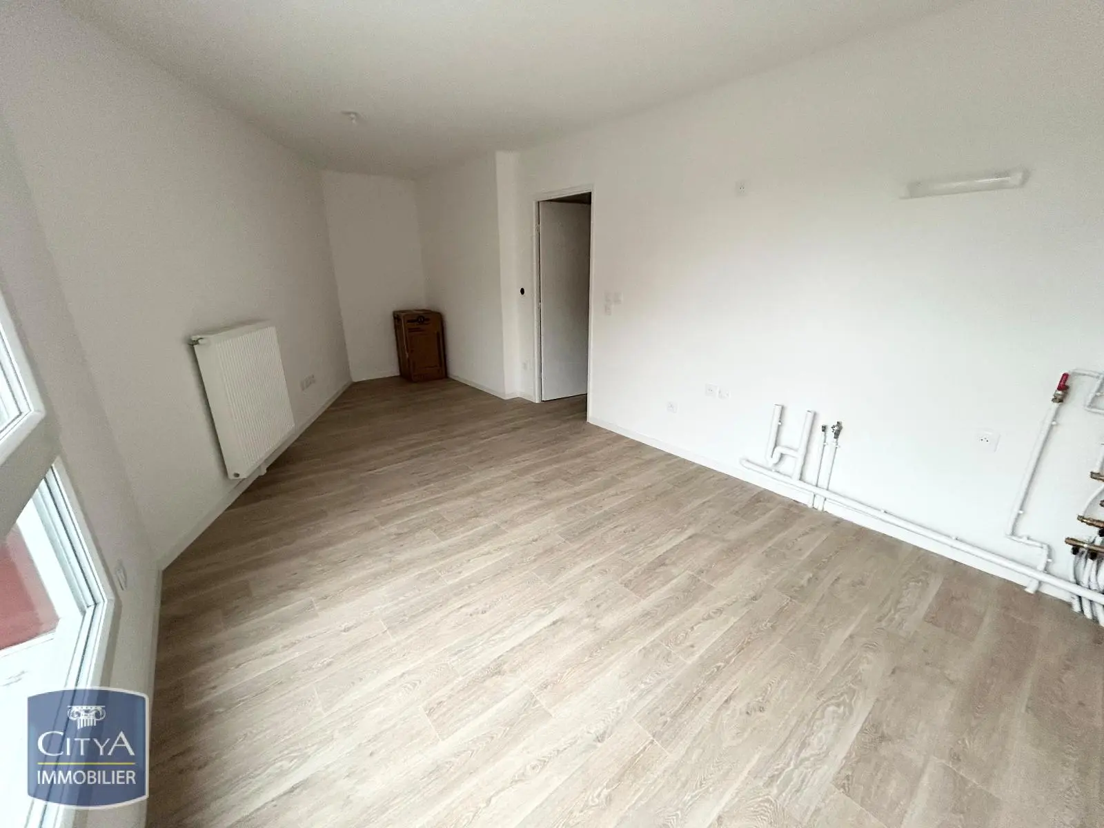Photo 2 Appartement 1 pièce 27.72m²