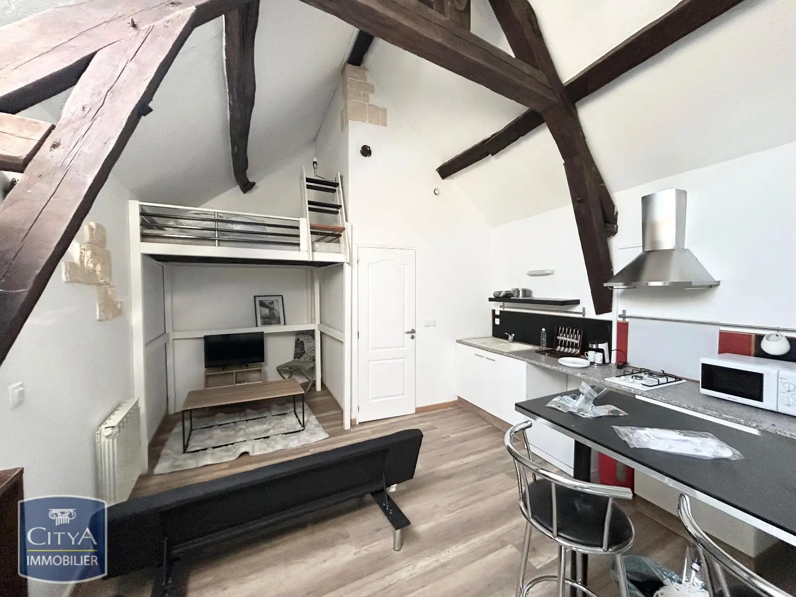 Photo 1 Appartement 1 pièce 33.4m²