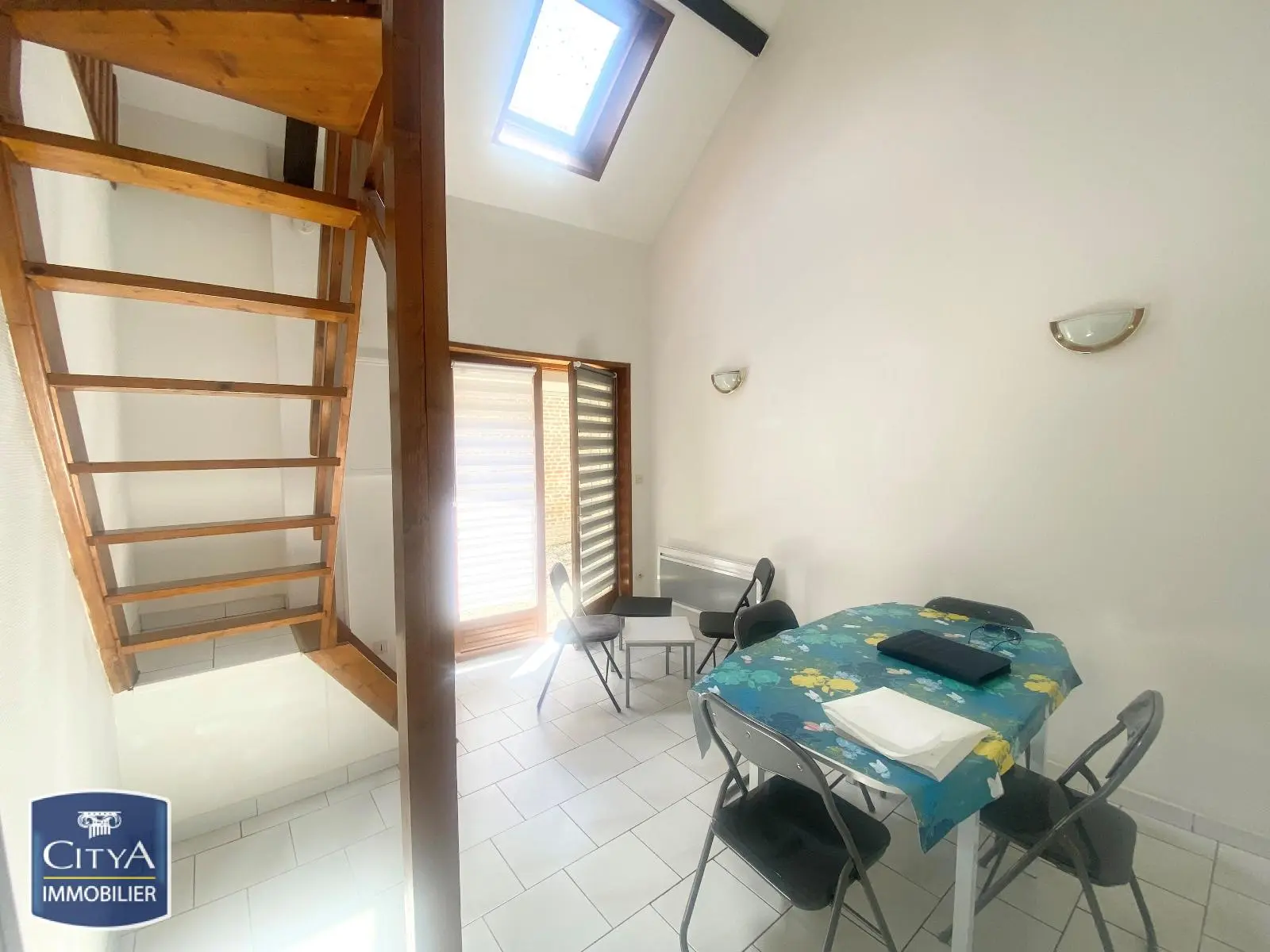 Photo 1 appartement Famars