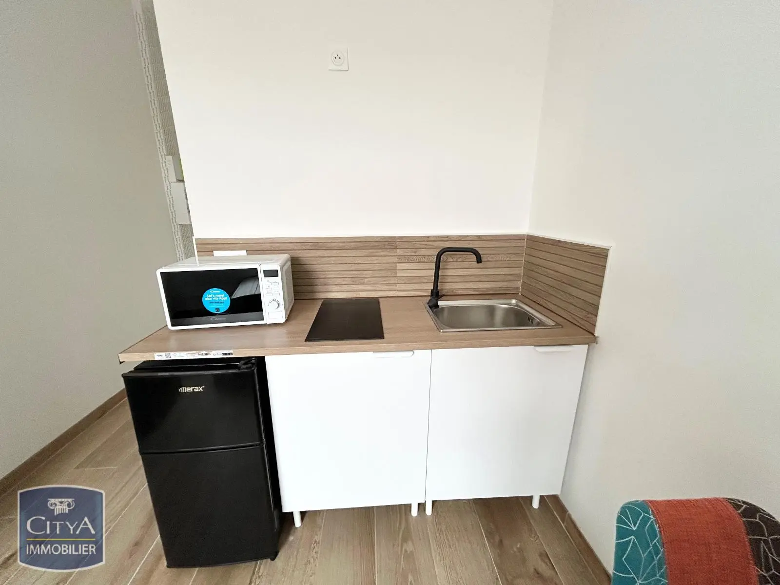 Photo 2 Appartement 1 pièce 16.65m²