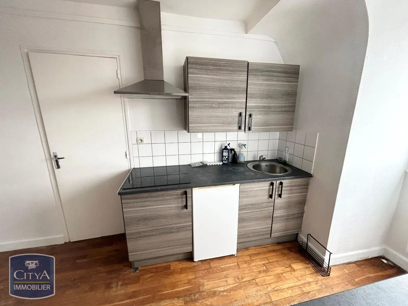 Photo 3 Appartement 1 pièce 17.14m²