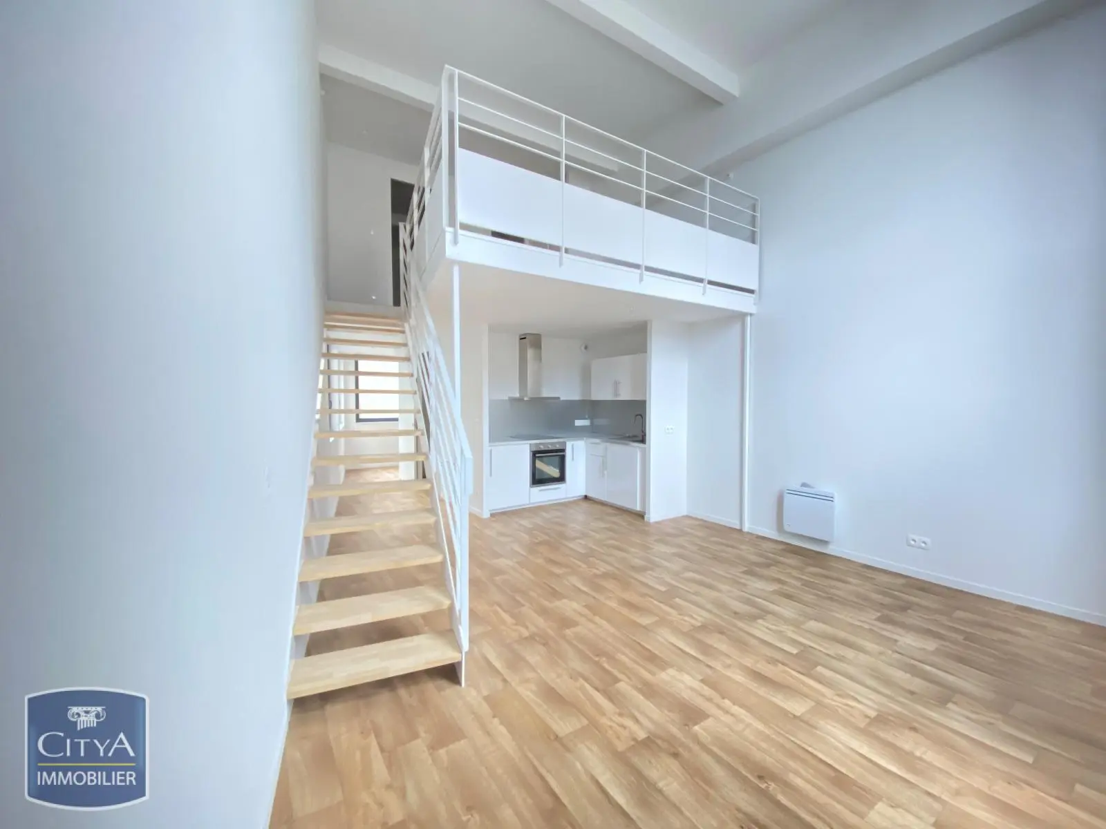 Photo 1 Appartement 2 pièces 62.5m²