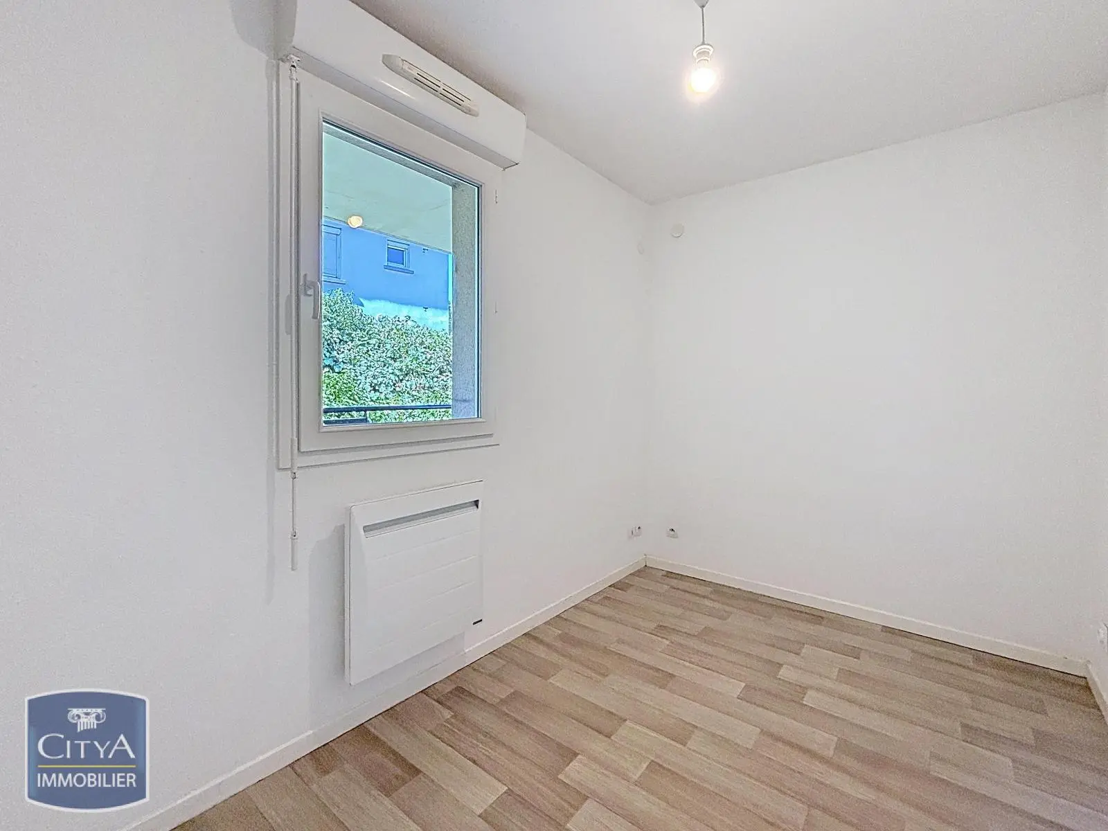 Photo 8 appartement Louvroil