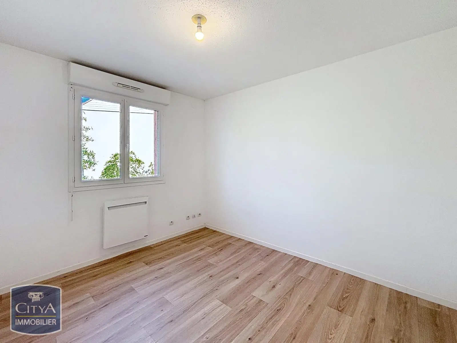 Photo 9 appartement Louvroil