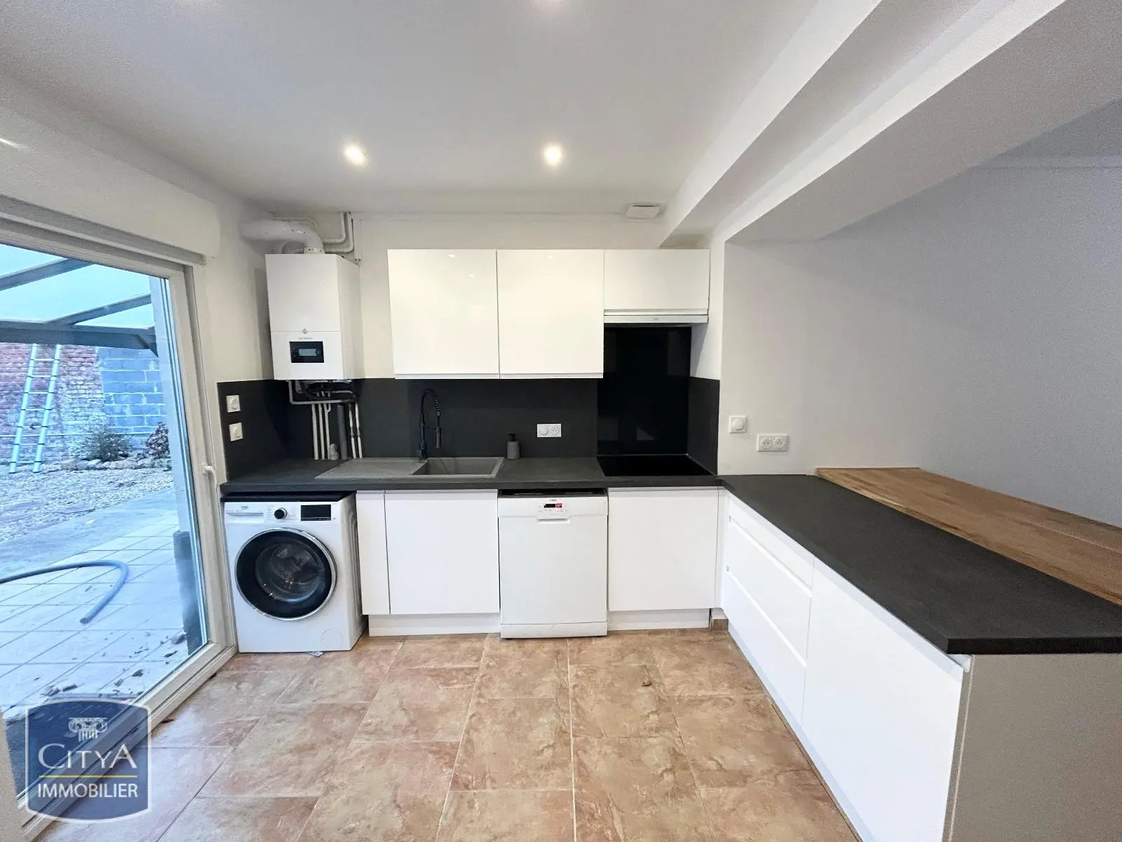 Photo 1 Maison 4 pièces 93.08m²