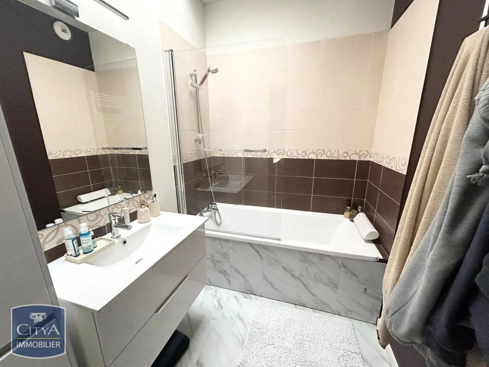 Photo 9 Appartement 3 pièces 98m²