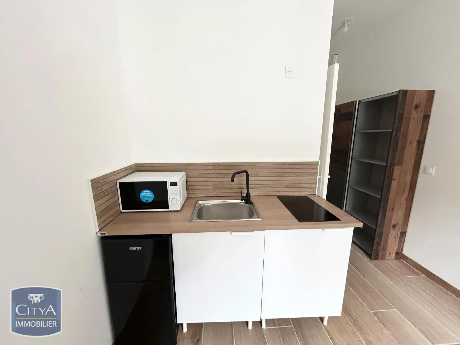 Photo 3 Appartement 1 pièce 16.4m²