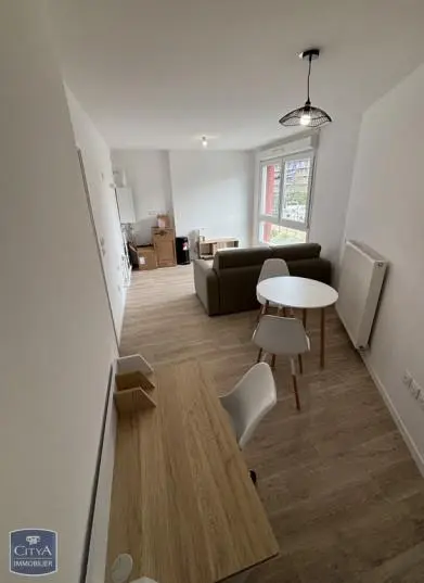 Photo 1 Appartement 1 pièce 27.72m²