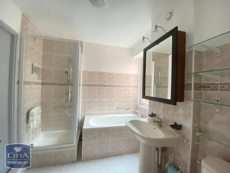 Photo 9 Appartement 5 pièces 127.87m²