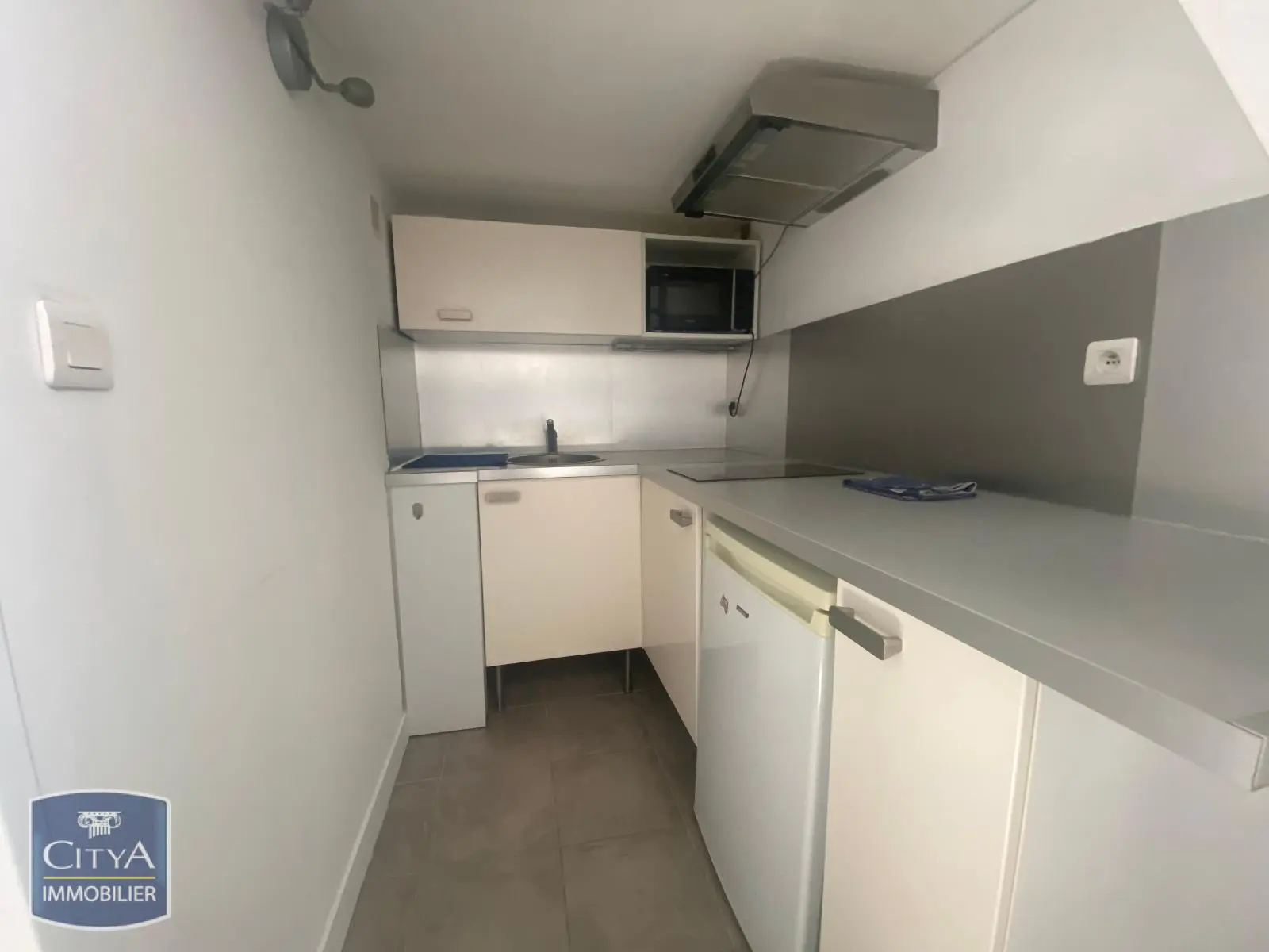 Photo 4 Appartement 1 pièce 19.77m²