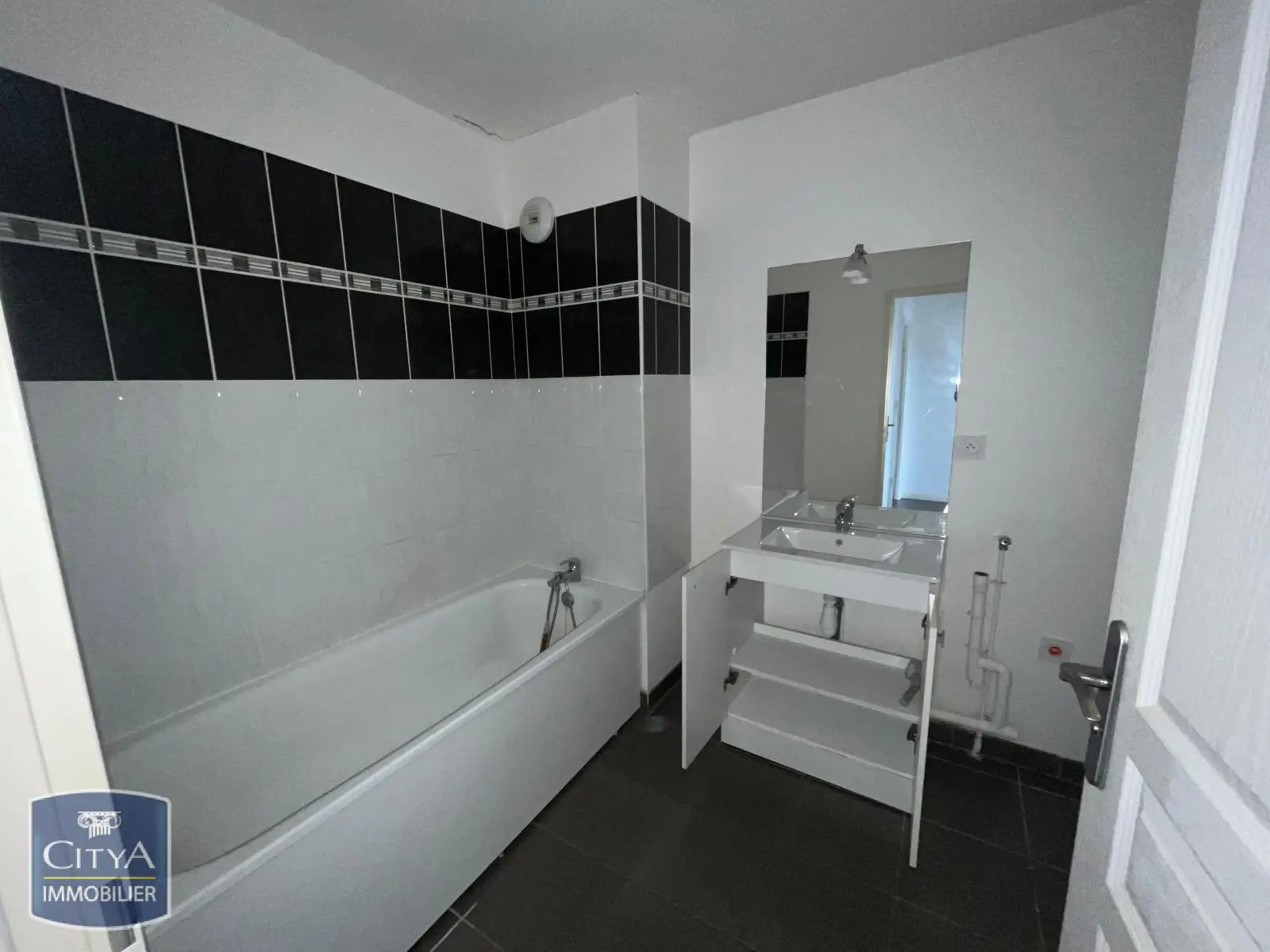 Photo 5 appartement Louvroil
