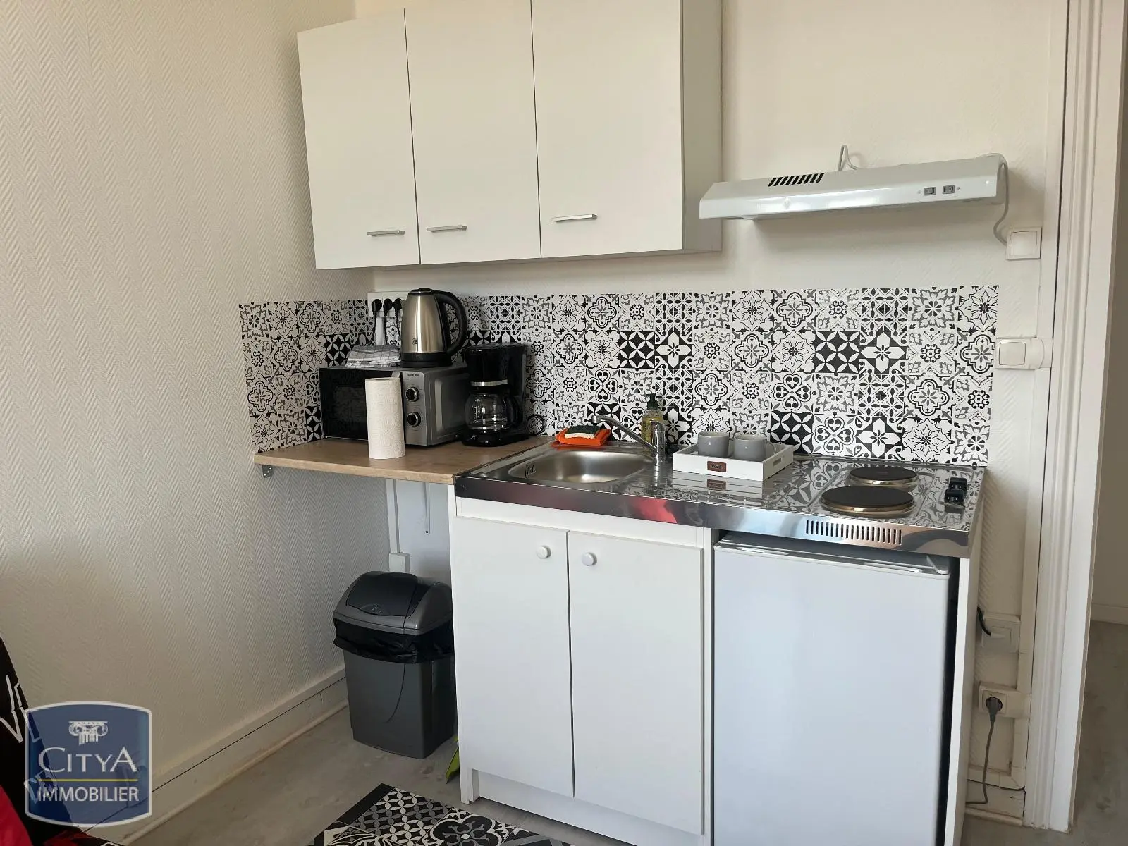 Photo 2 Appartement 1 pièce 27.34m²