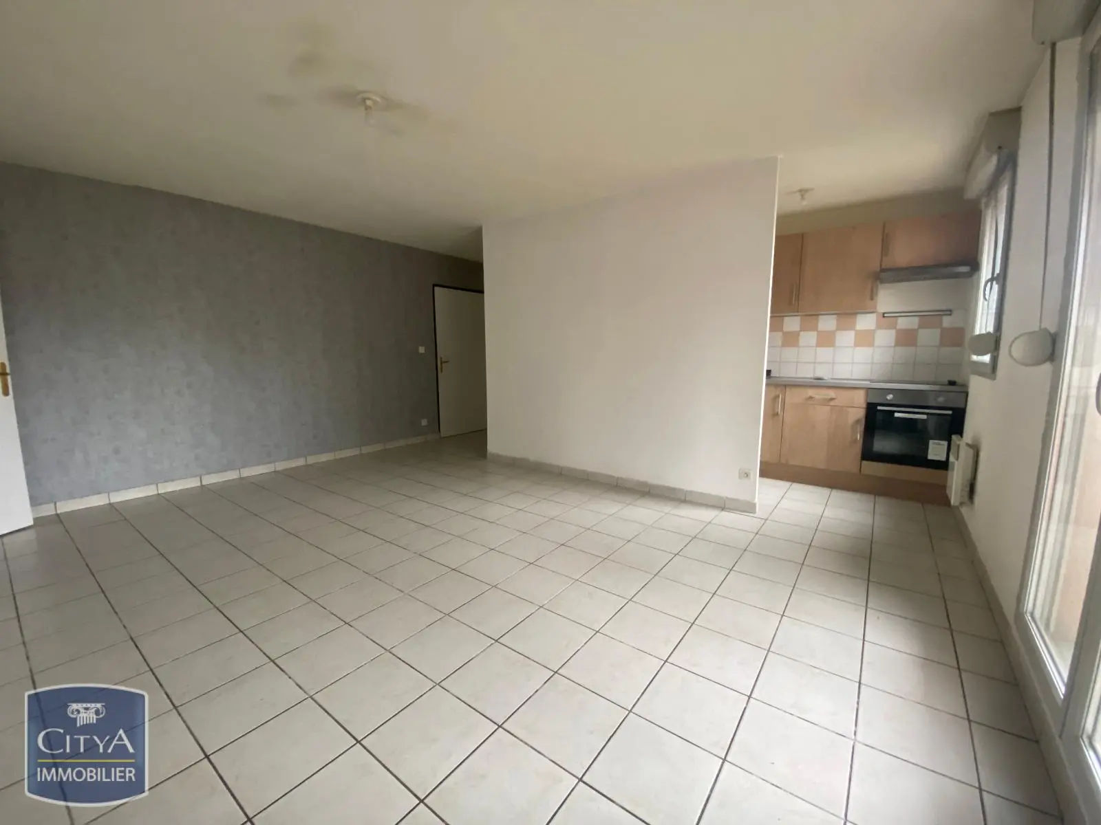 Photo 1 Appartement 2 pièces 47.99m²