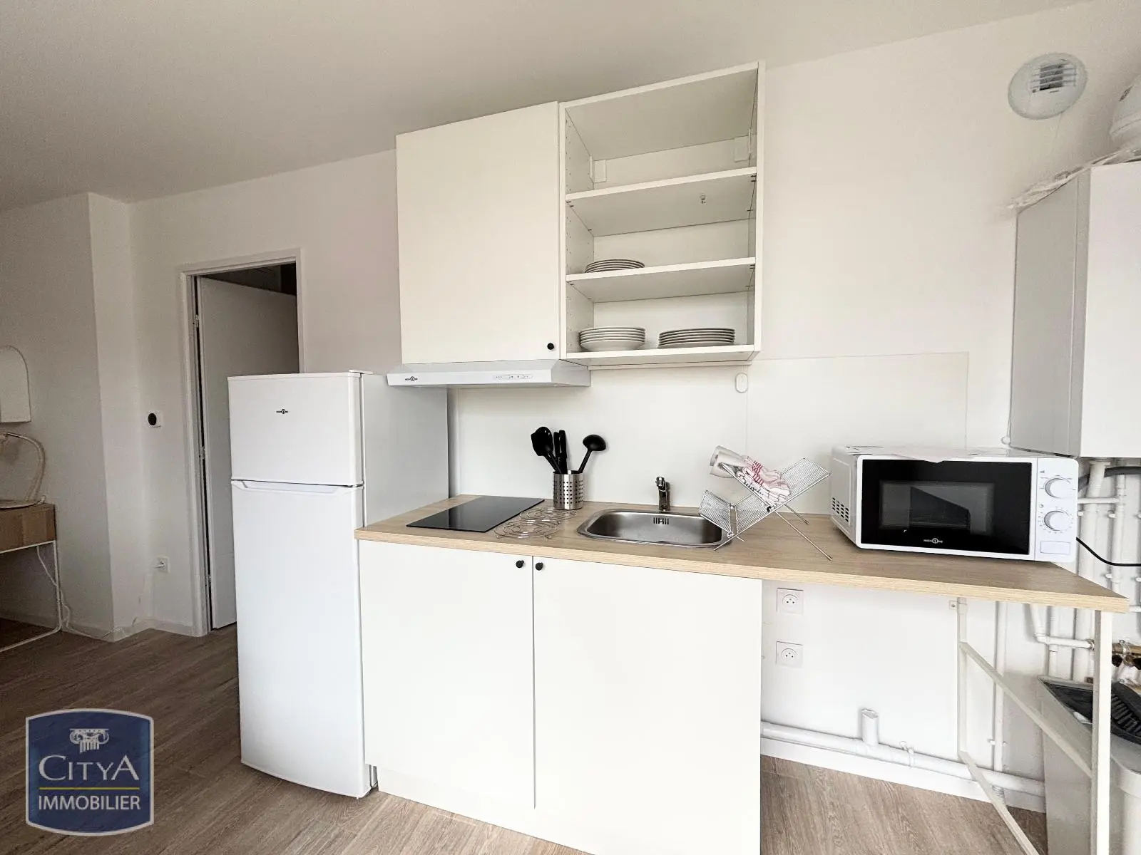 Photo 3 Appartement 1 pièce 27.35m²