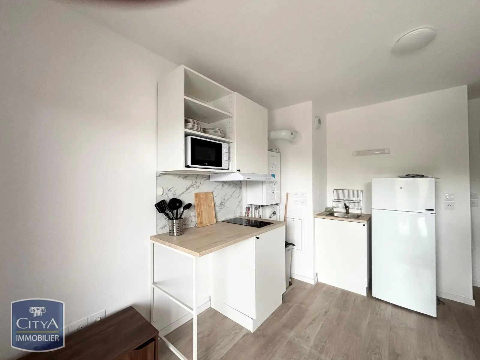 Photo 2 Appartement 1 pièce 26.32m²