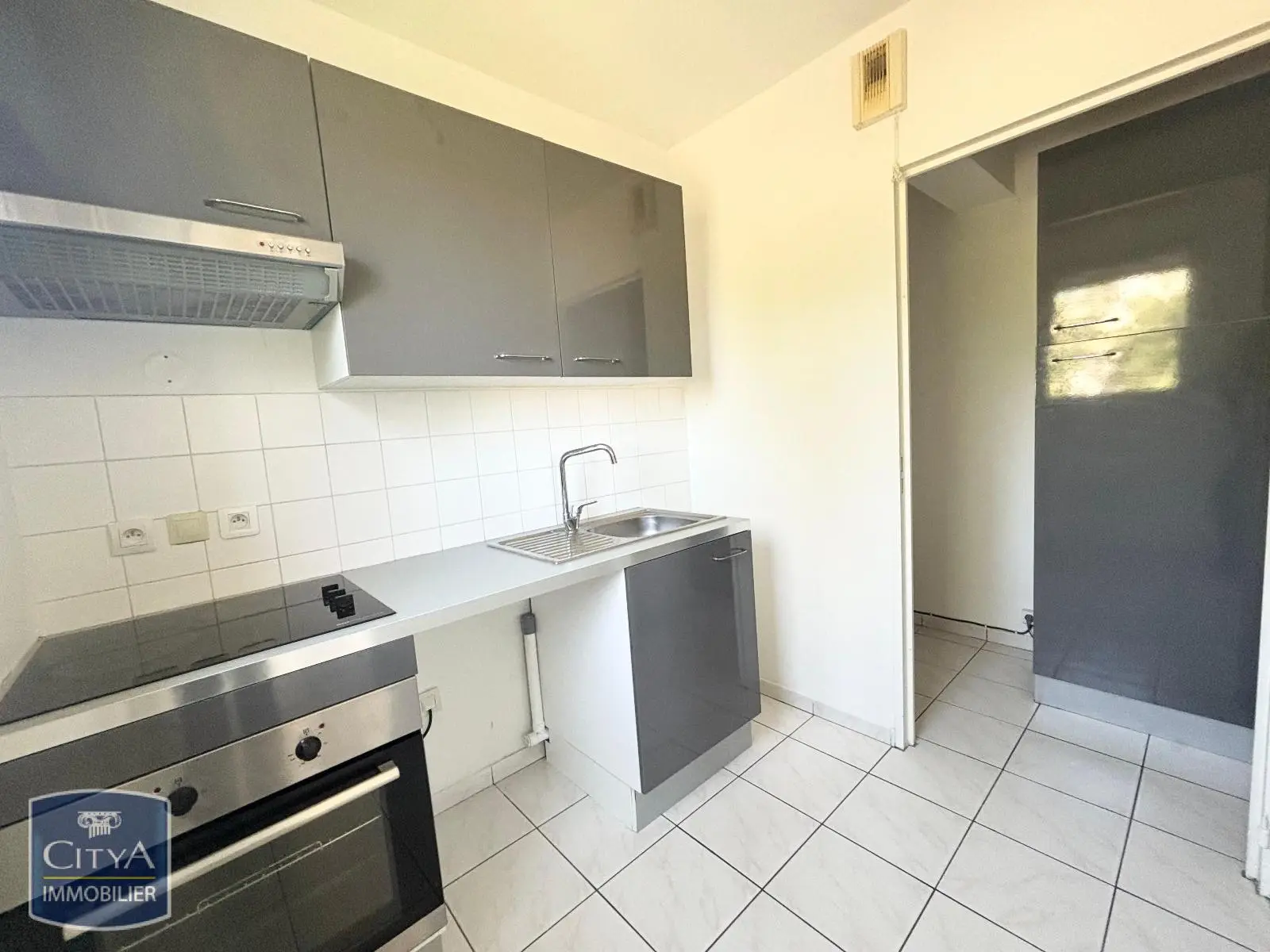 Photo 1 Appartement 2 pièces 54.79m²