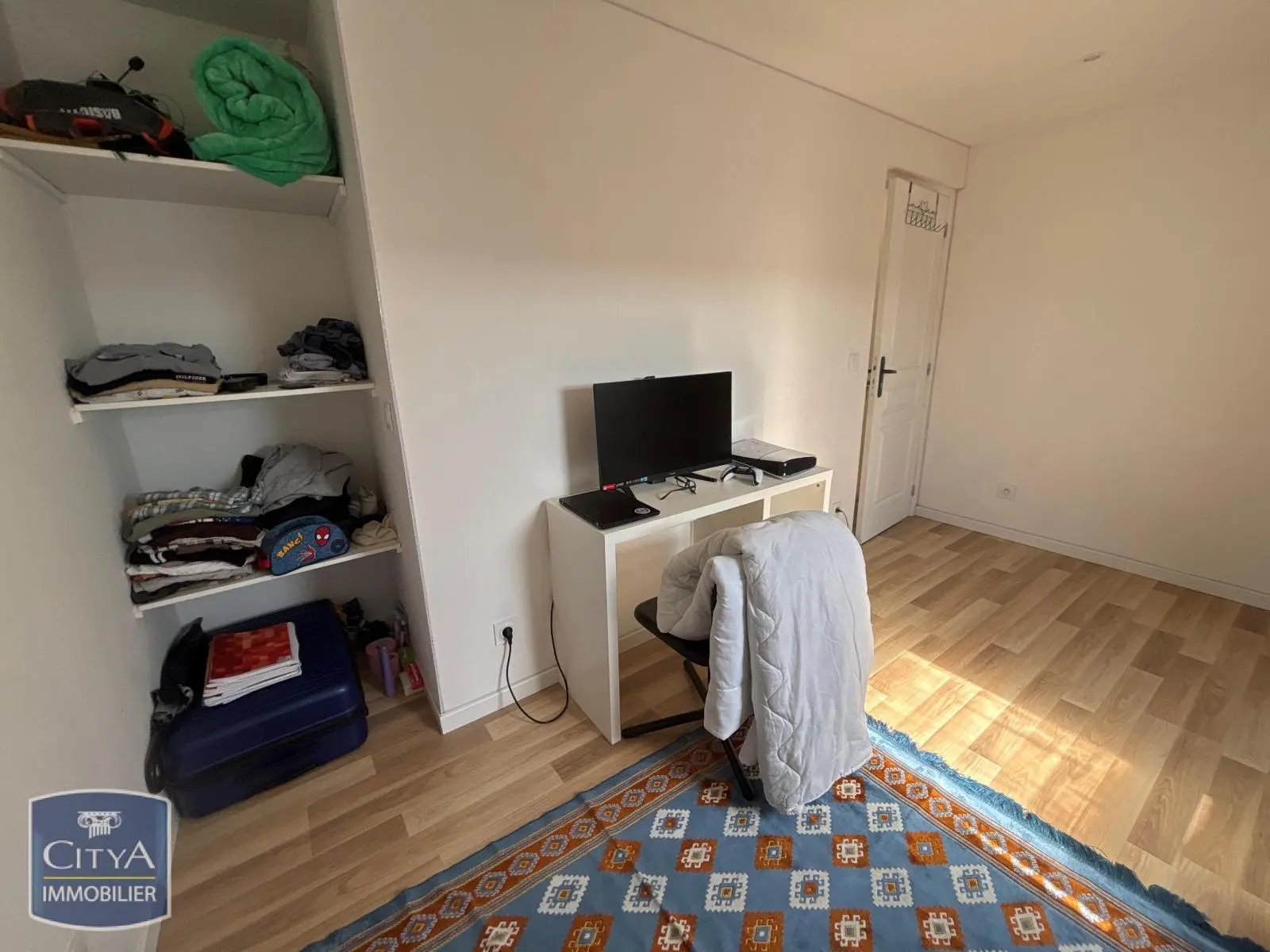 Photo 2 Appartement 1 pièce 9.88m²