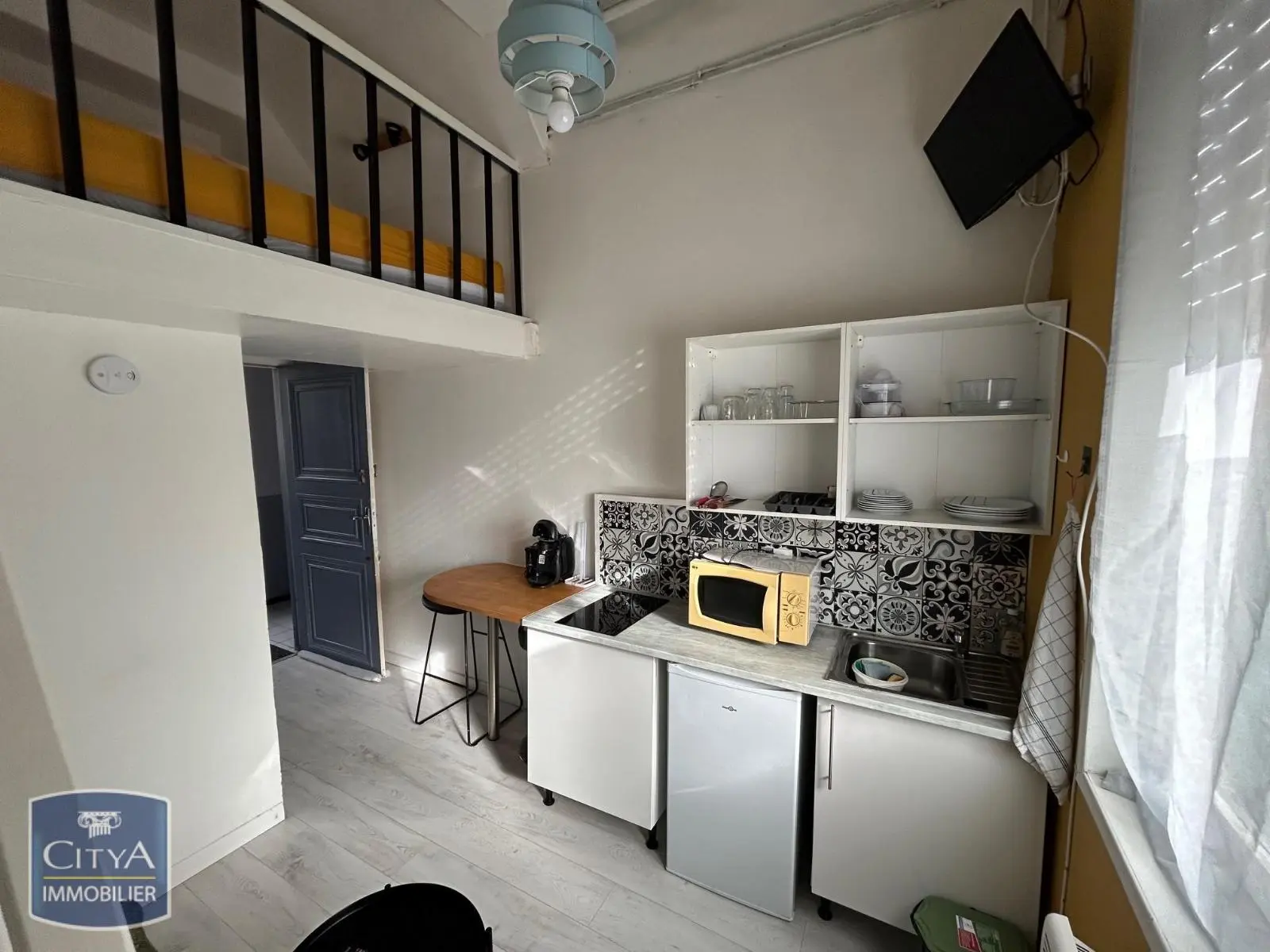 Photo 2 Appartement 1 pièce 11.14m²