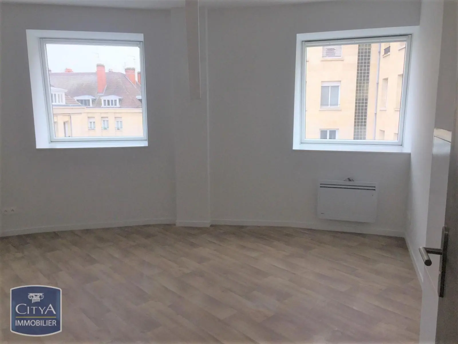 Photo 2 appartement Valenciennes
