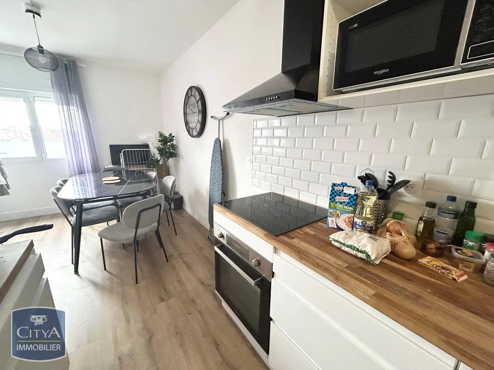 Photo 3 Appartement 1 pièce 11.38m²