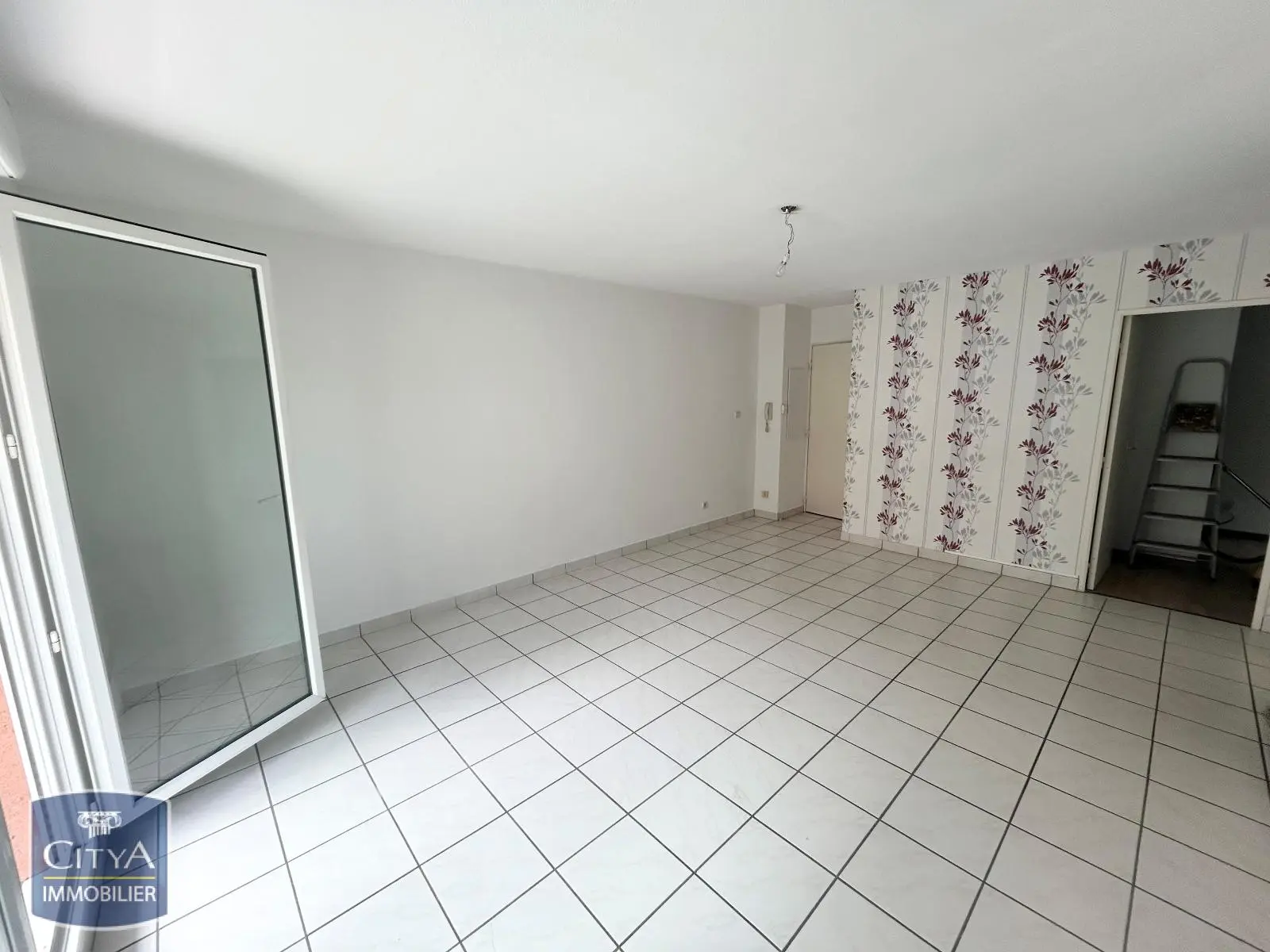 Photo 1 Appartement 2 pièces 54.24m²