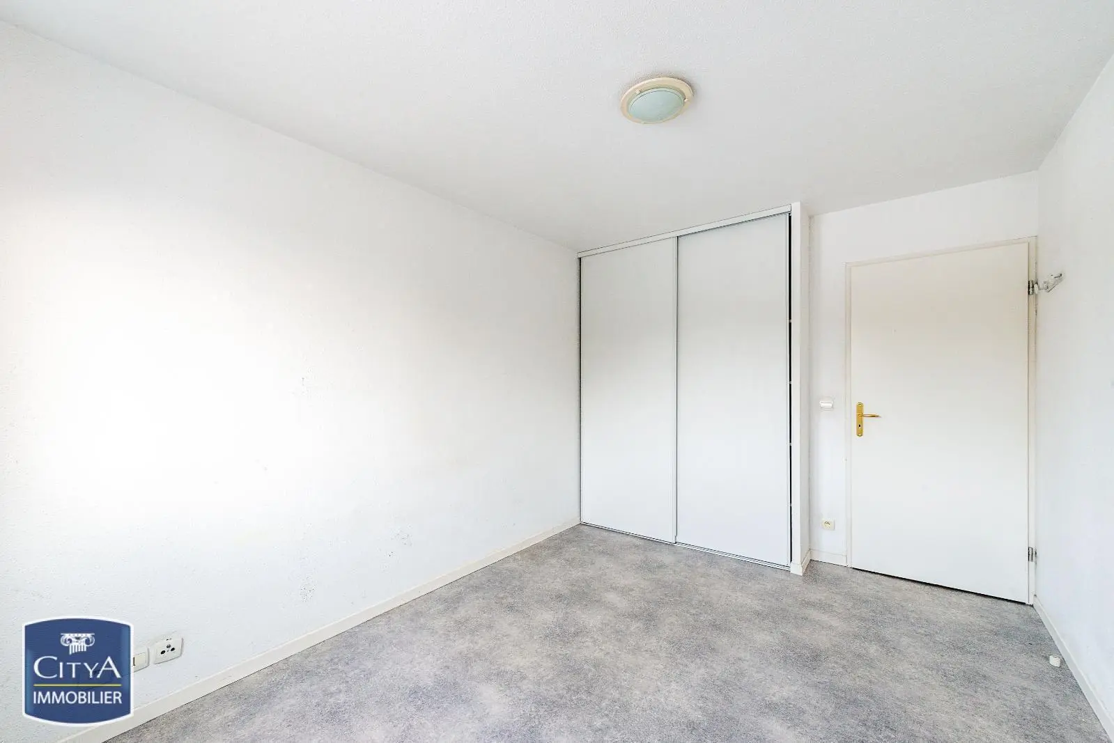 Photo 7 appartement Louvroil