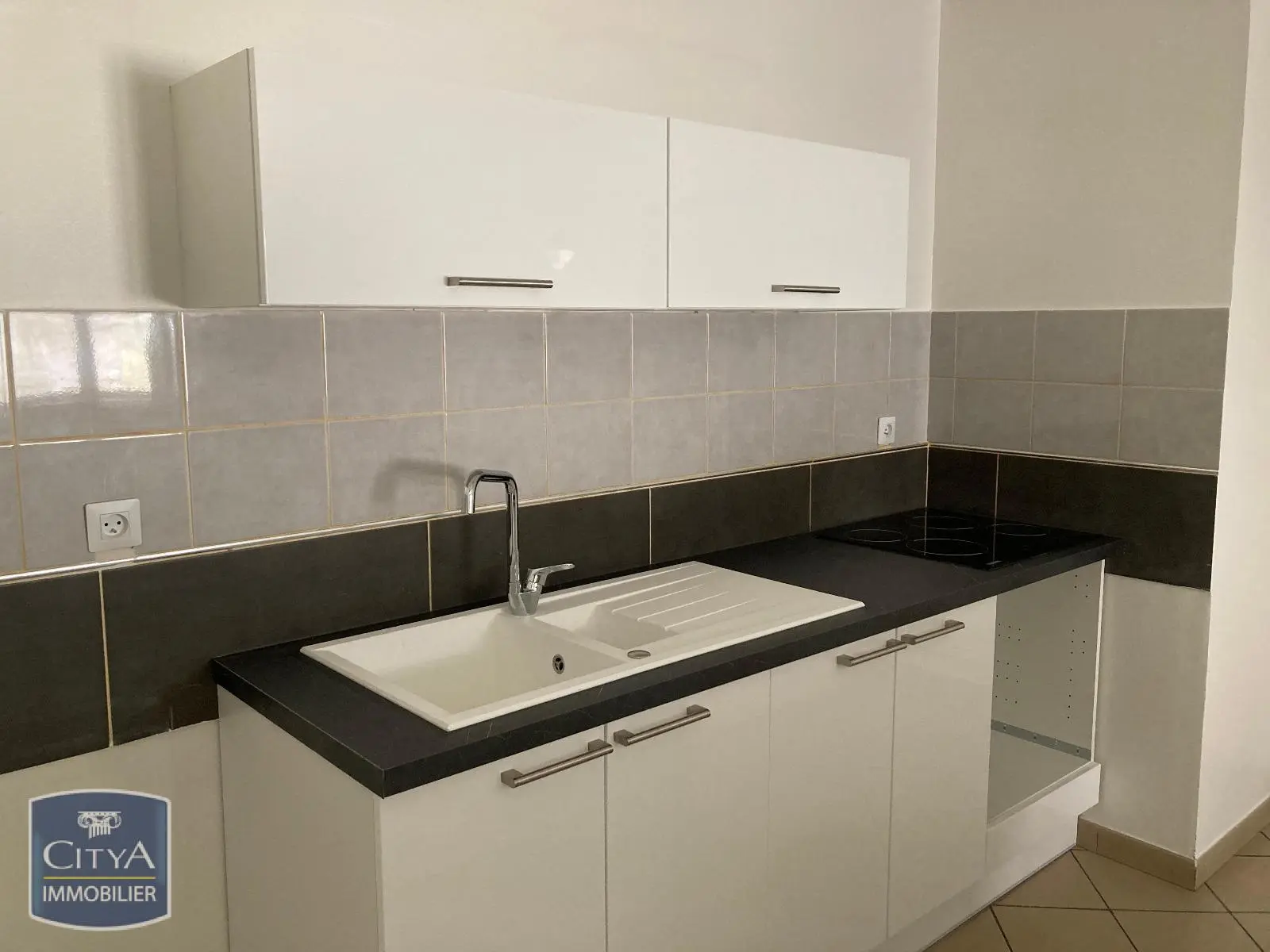 Photo 1 pour Appartement 2 pièces 43.98m² Photo 1 Appartement 2 pièces 43.98m²