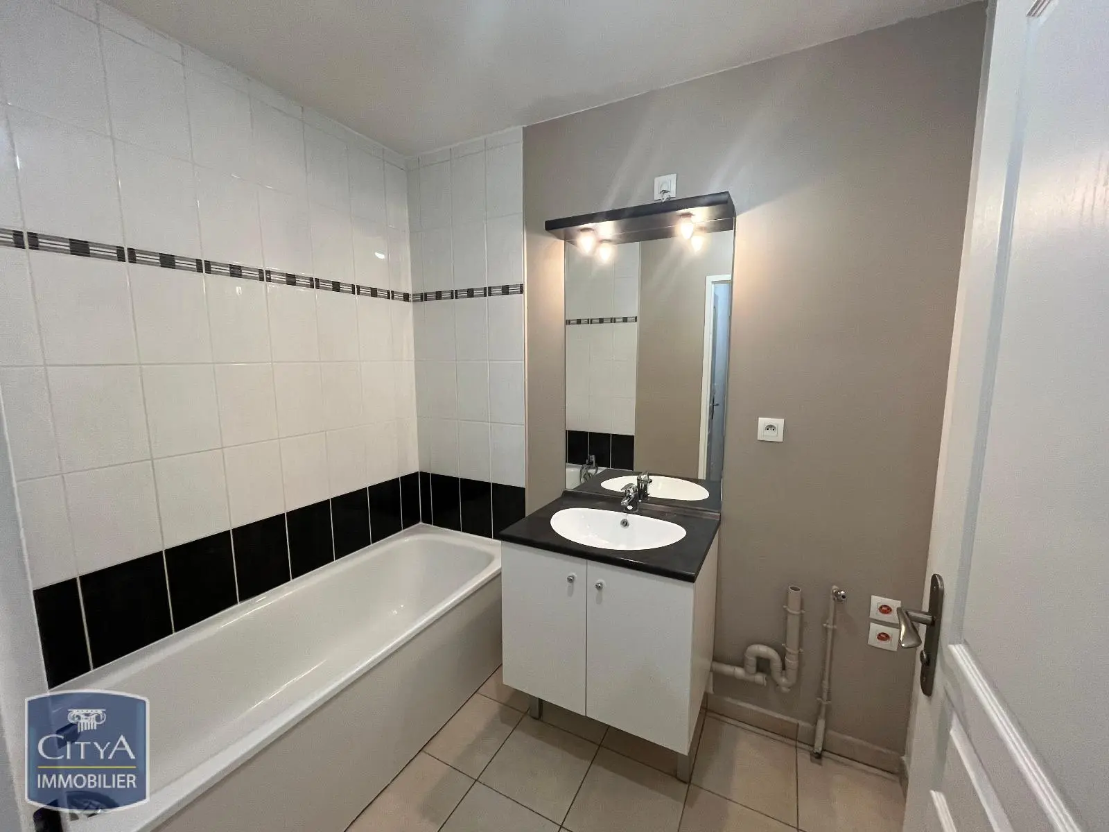 Photo 6 Appartement 2 pièces 51.83m²