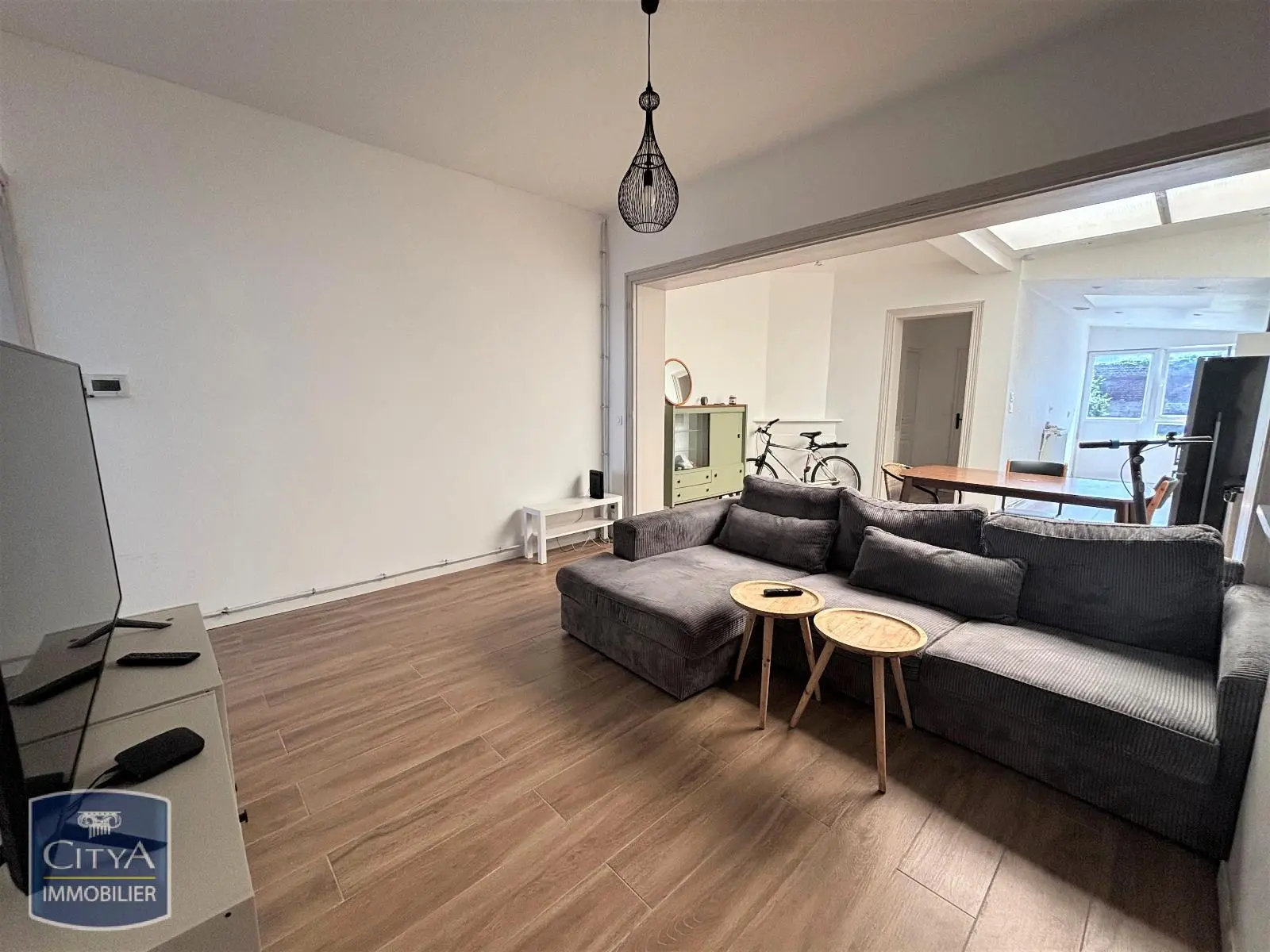 Photo 2 Appartement 1 pièce 15.27m²