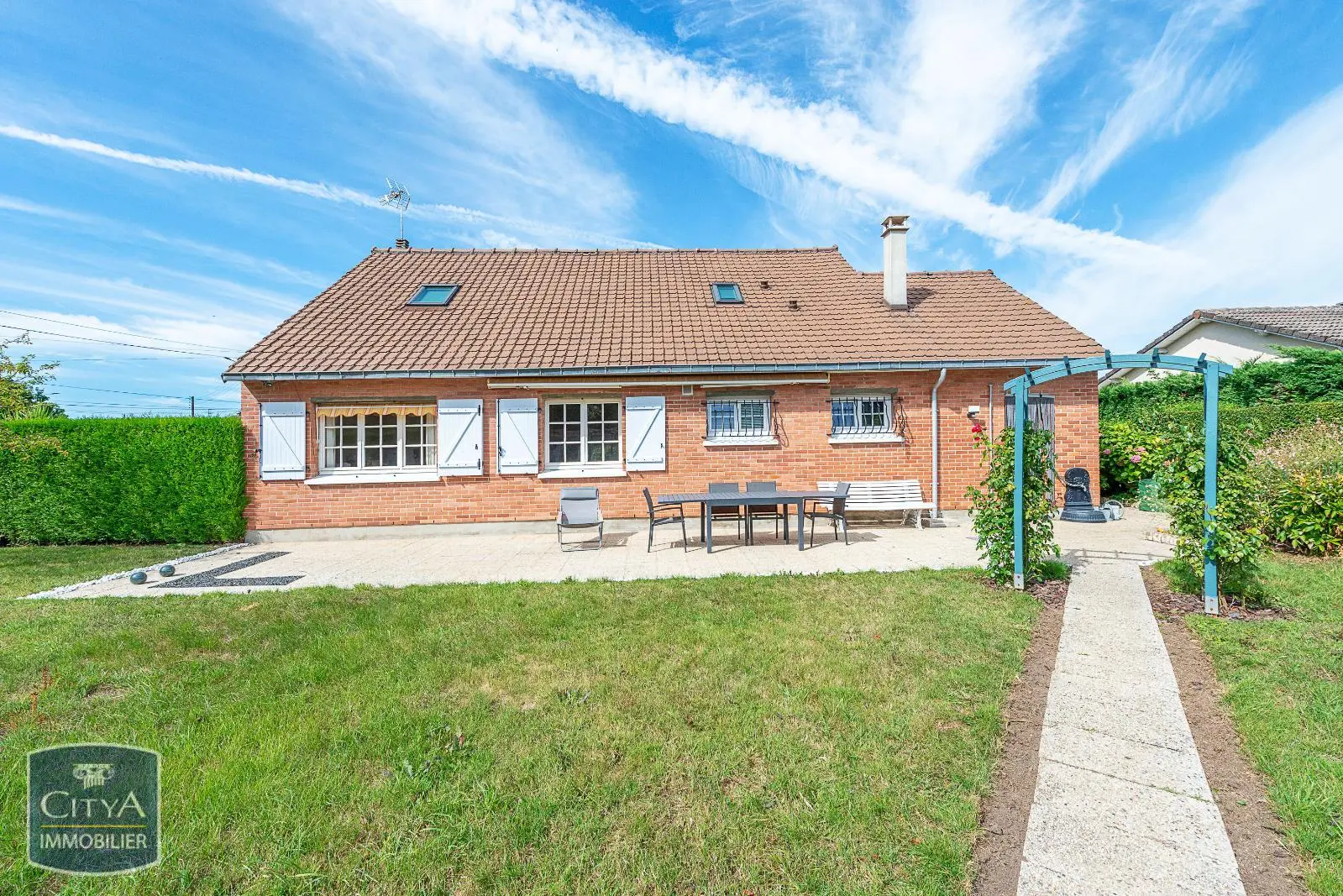 Photo 2 Maison 6 pièces 147m²