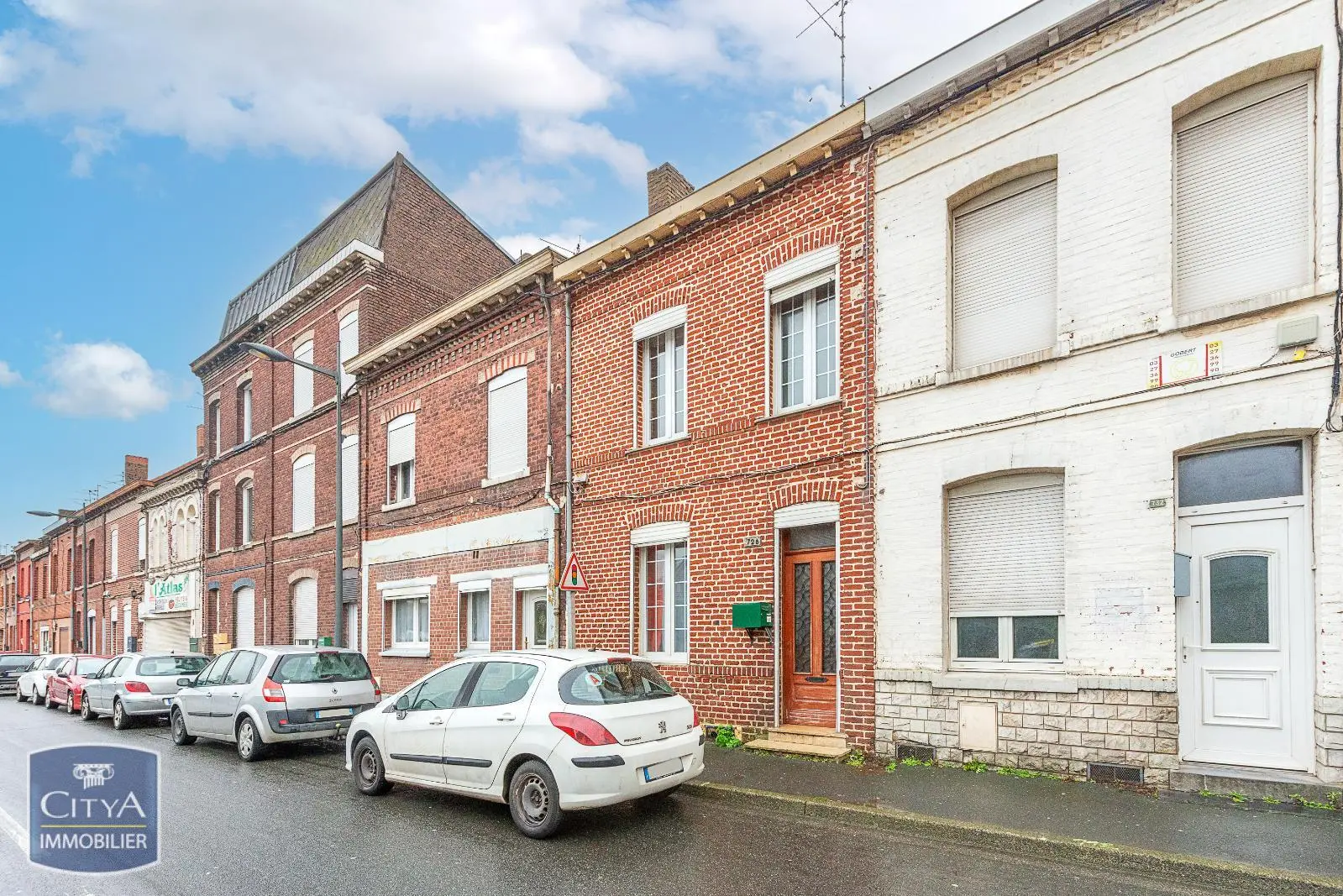 Photo 1 Maison 4 pièces 80m²