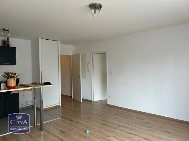 Photo 2 appartement Valenciennes