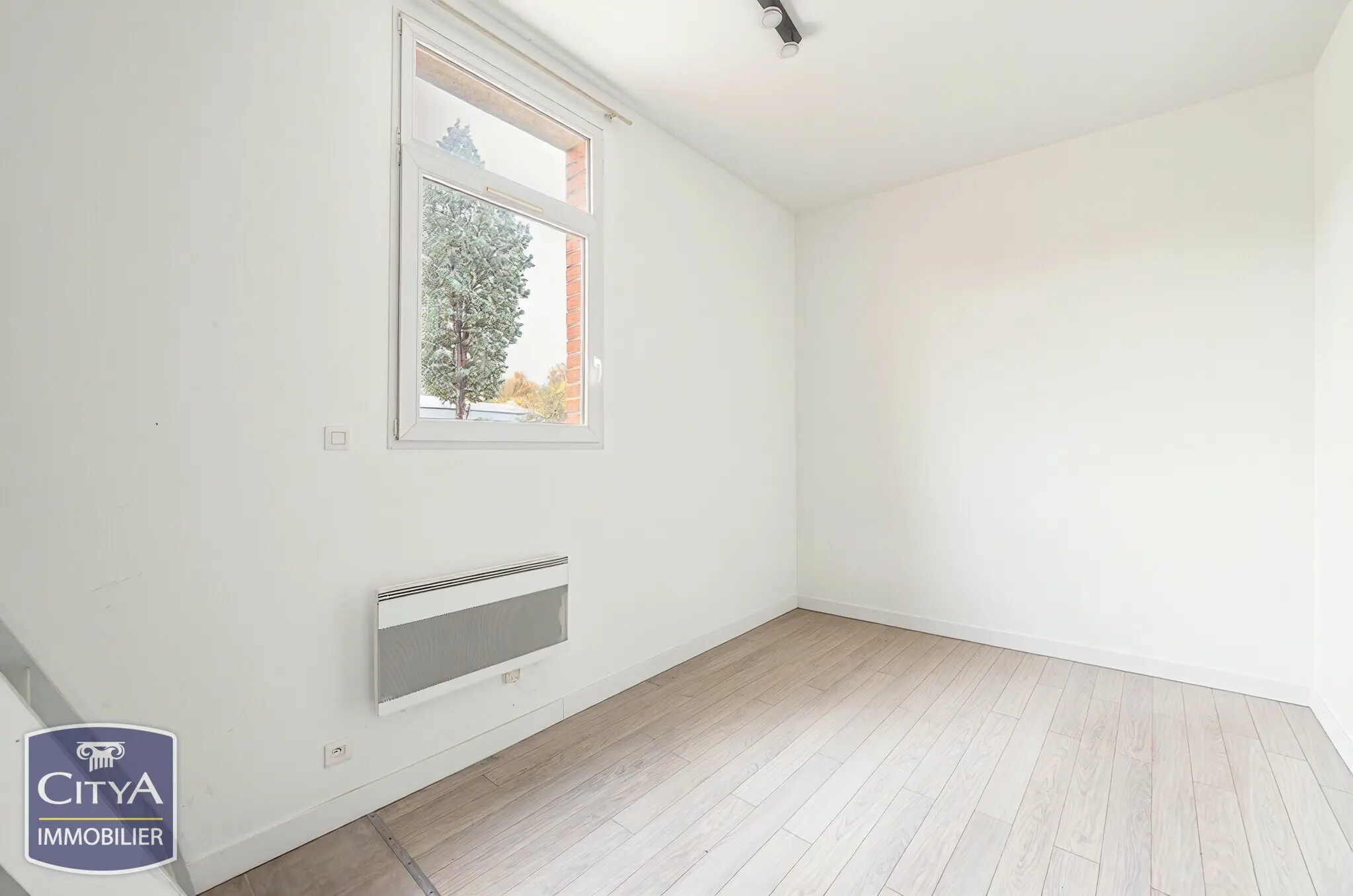 Photo 2 Immeuble 98.48m²