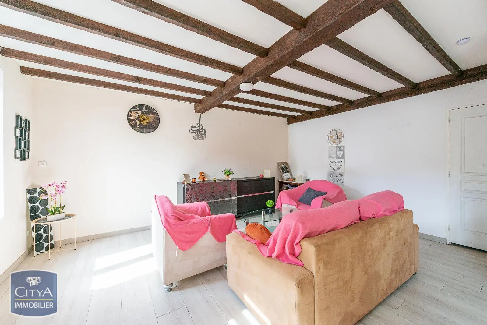 Photo 5 Immeuble 180m²