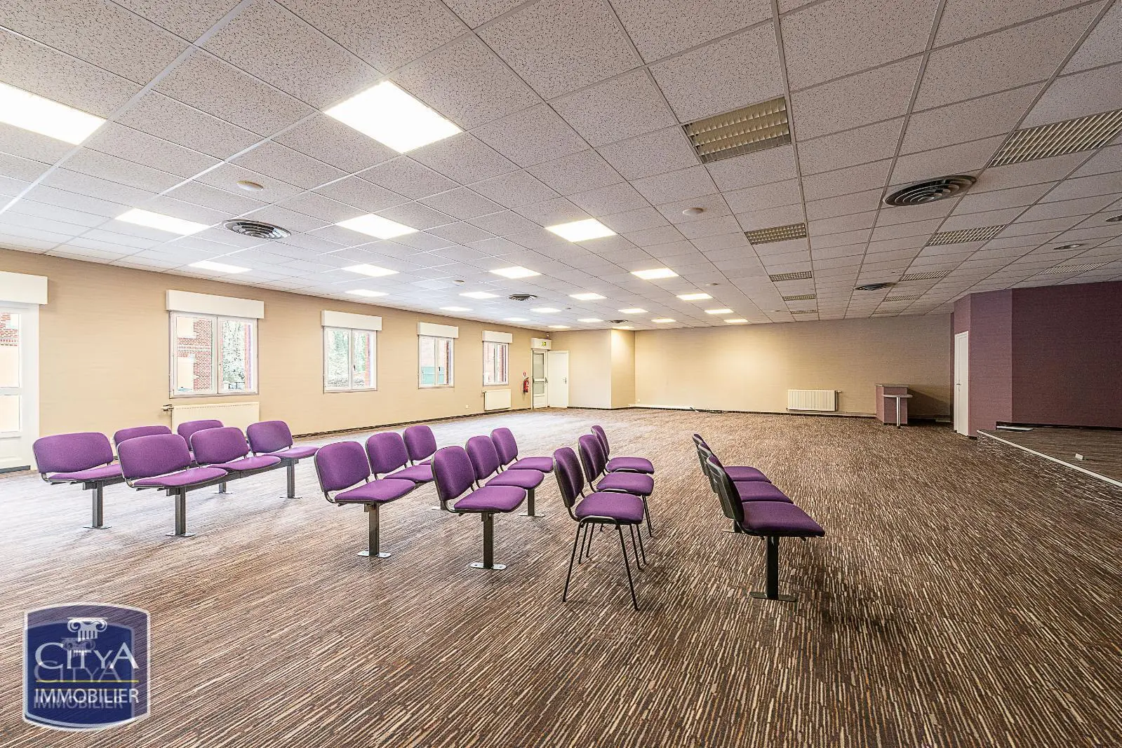 Photo 2 Maison 2 pièces 287m²