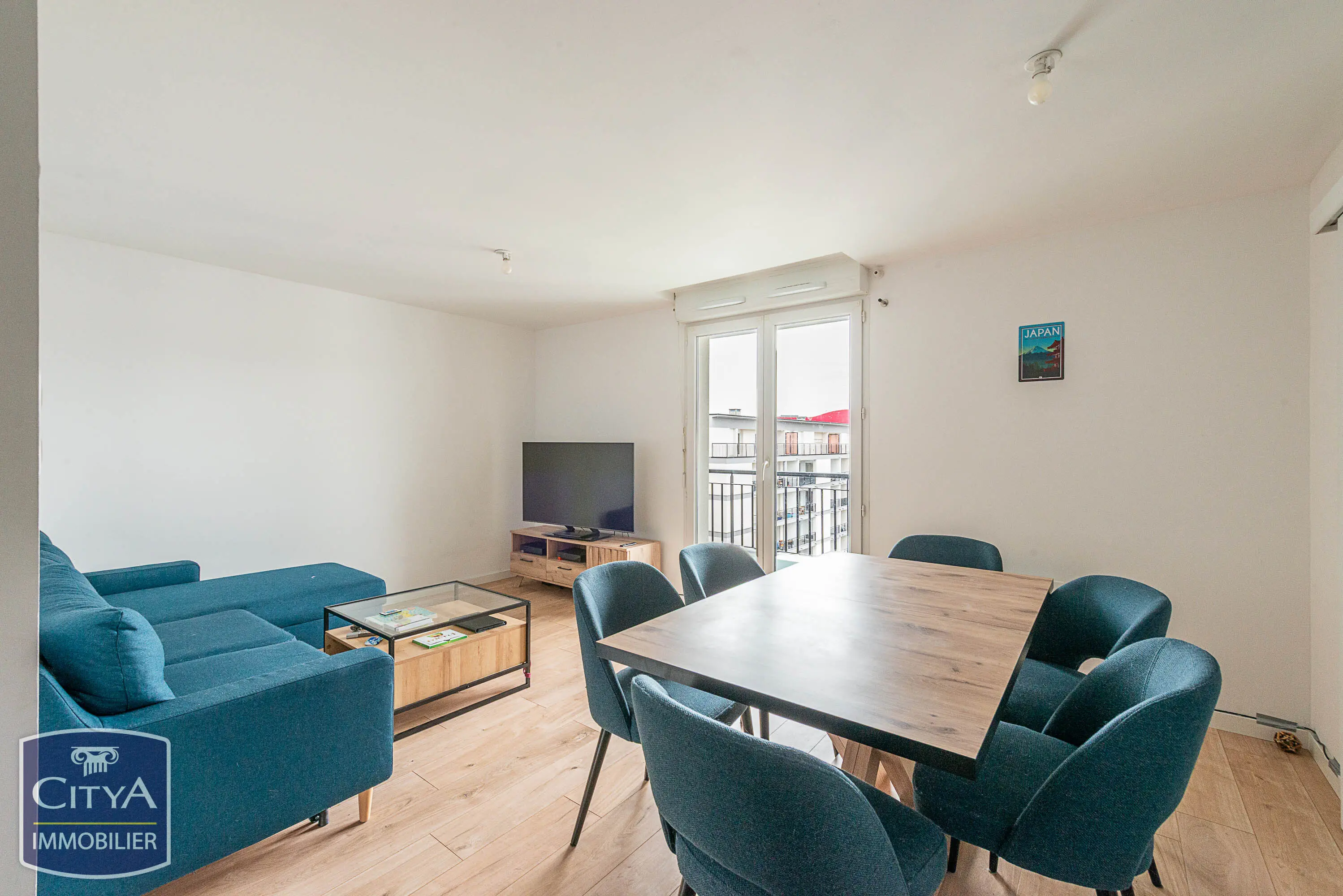 Photo 1 Appartement 4 pièces 74m²