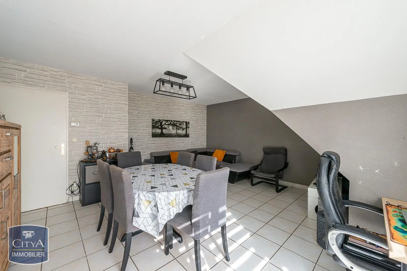 Photo 1 Appartement 4 pièces 77.55m²