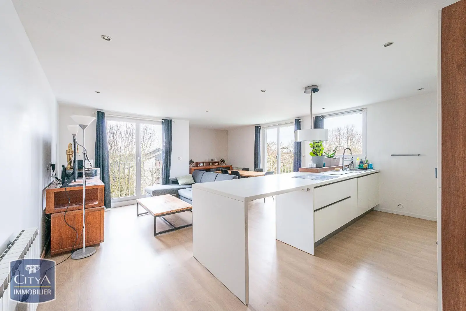 Photo 1 Appartement 4 pièces 93.16m²