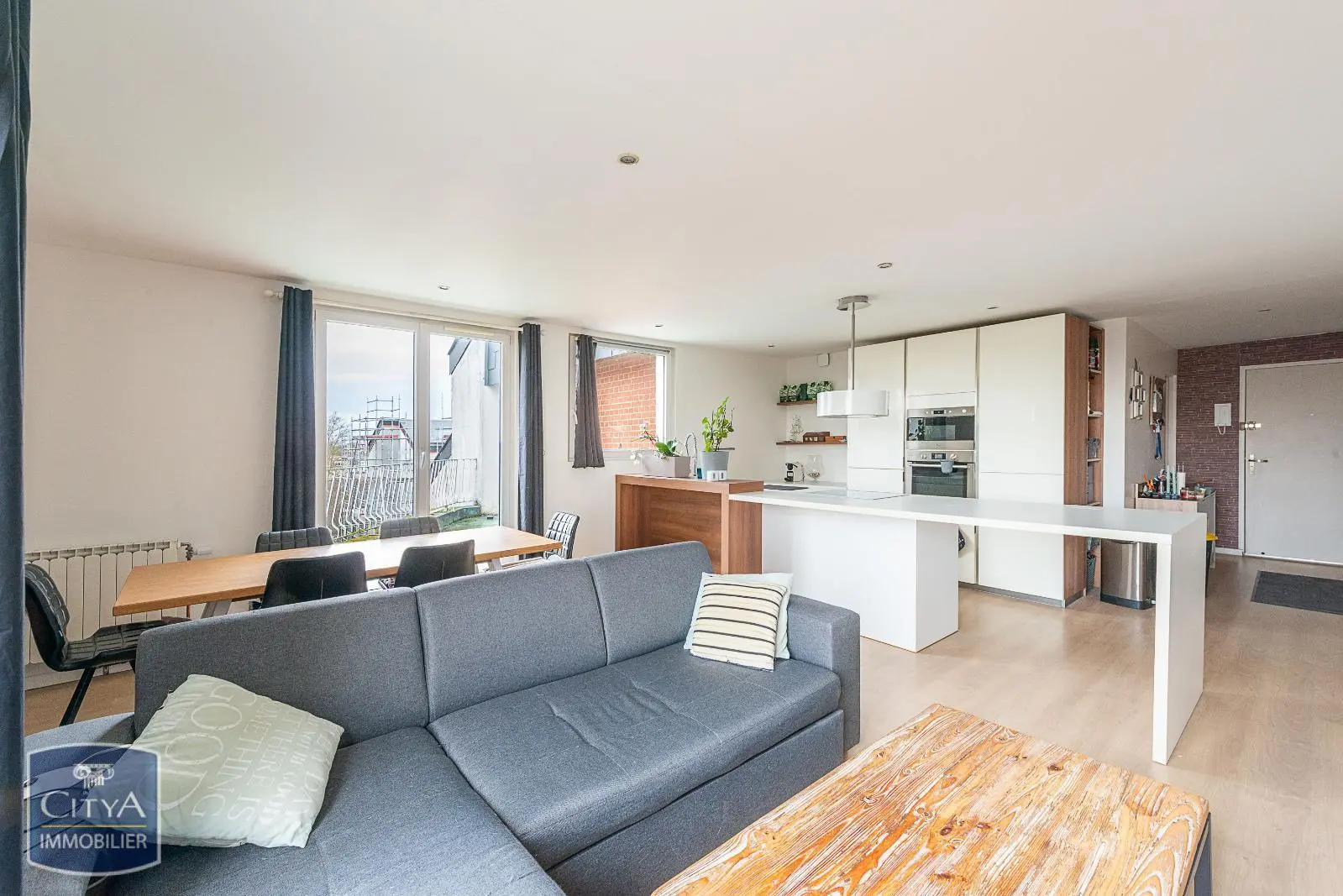 Photo 2 Appartement 4 pièces 93.16m²