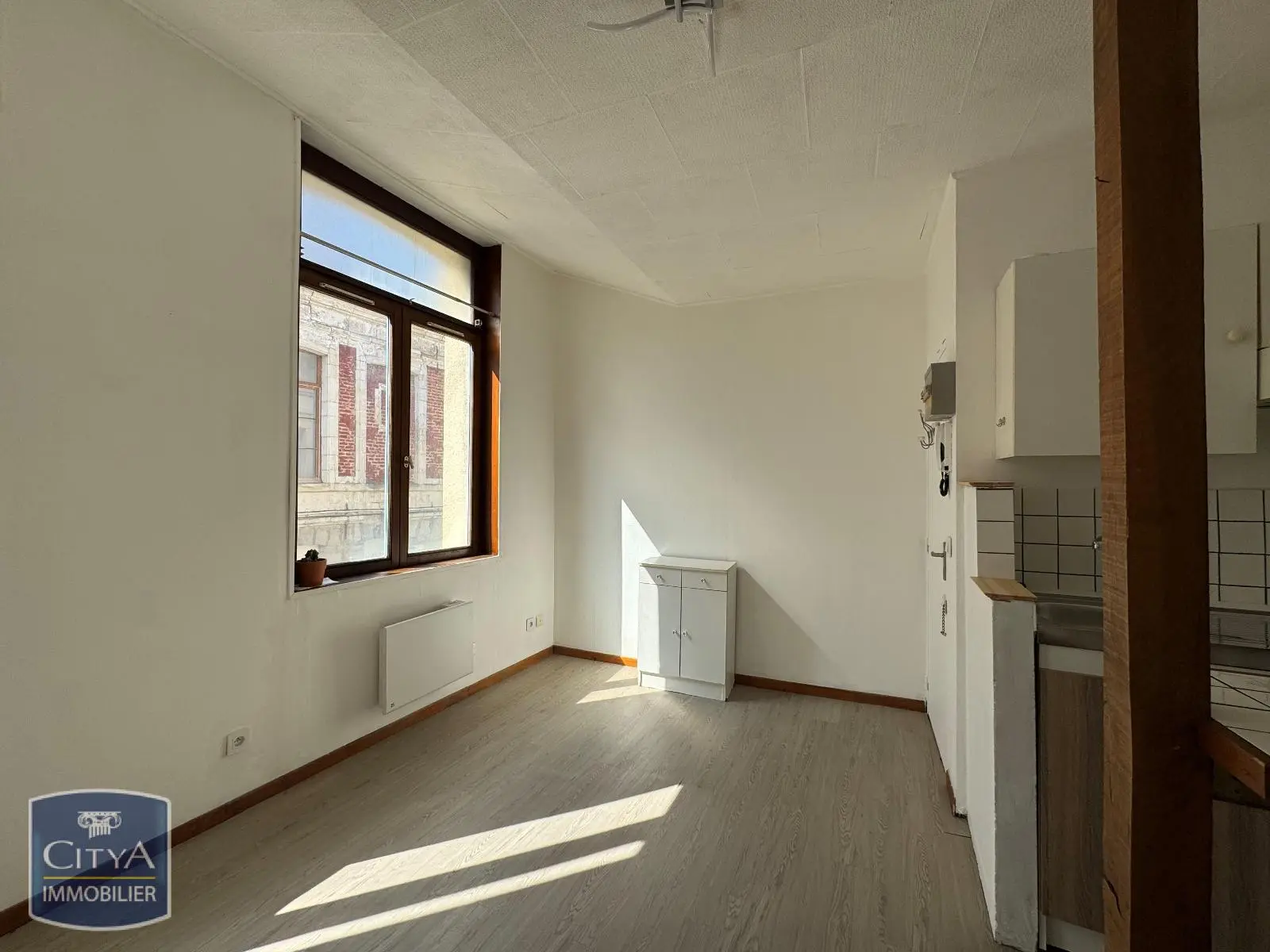 Photo 1 Appartement 1 pièce 22.85m²