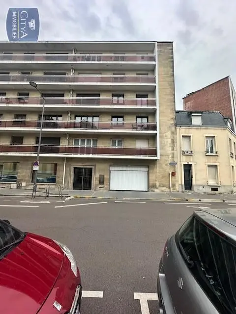 Photo 1 Parking