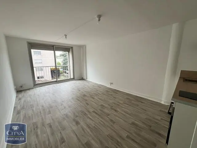 Photo 1 Appartement 1 pièce 27.55m²
