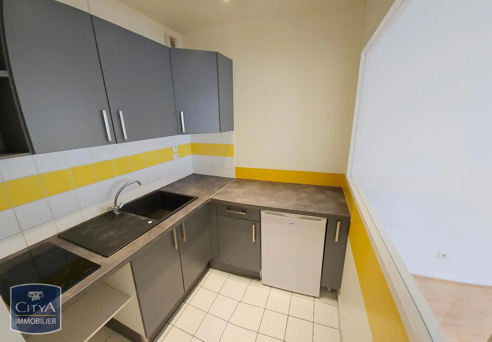 Photo 2 Appartement 2 pièces 41.8m²