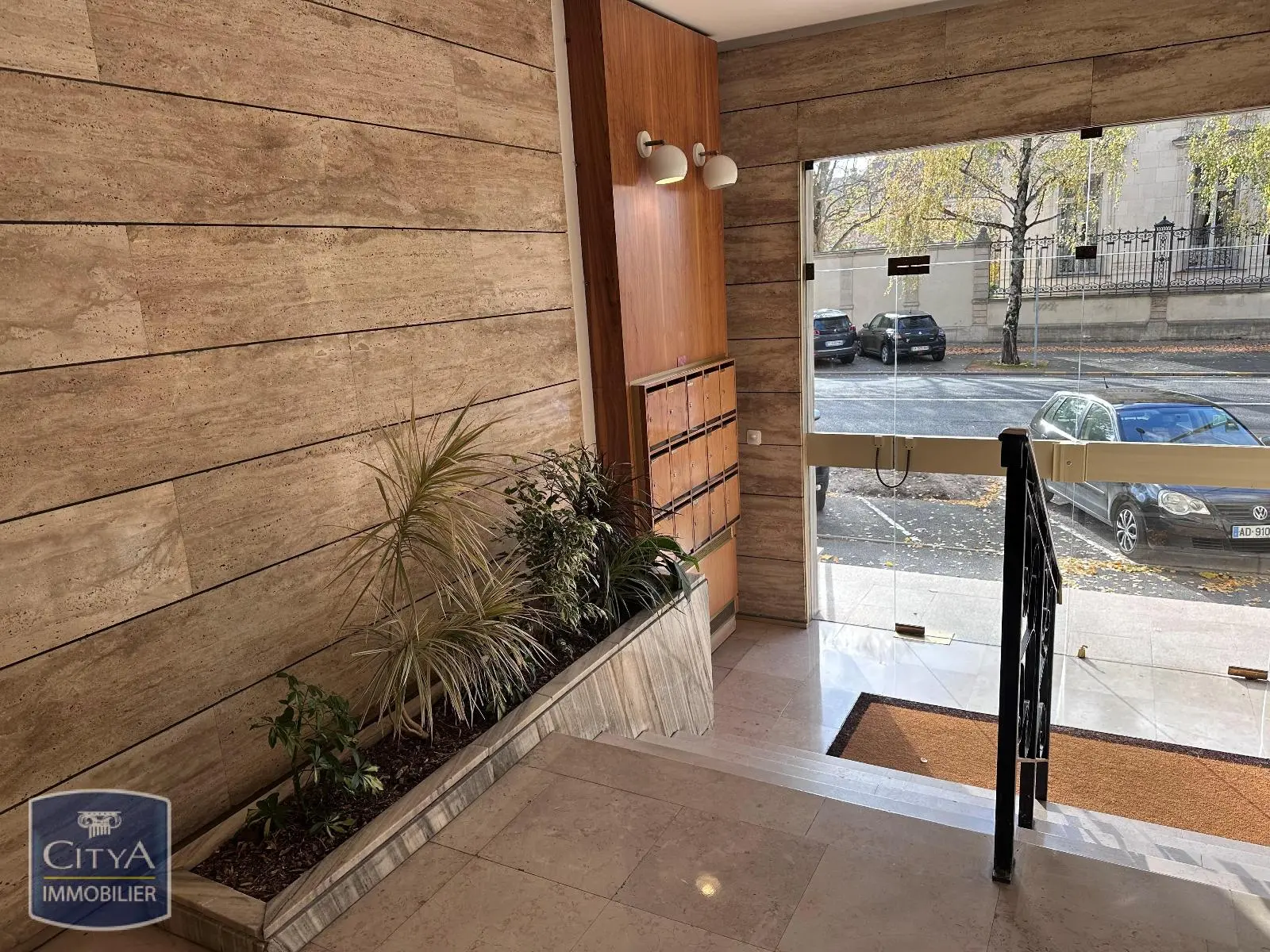 Photo 4 Appartement 1 pièce 15.82m²